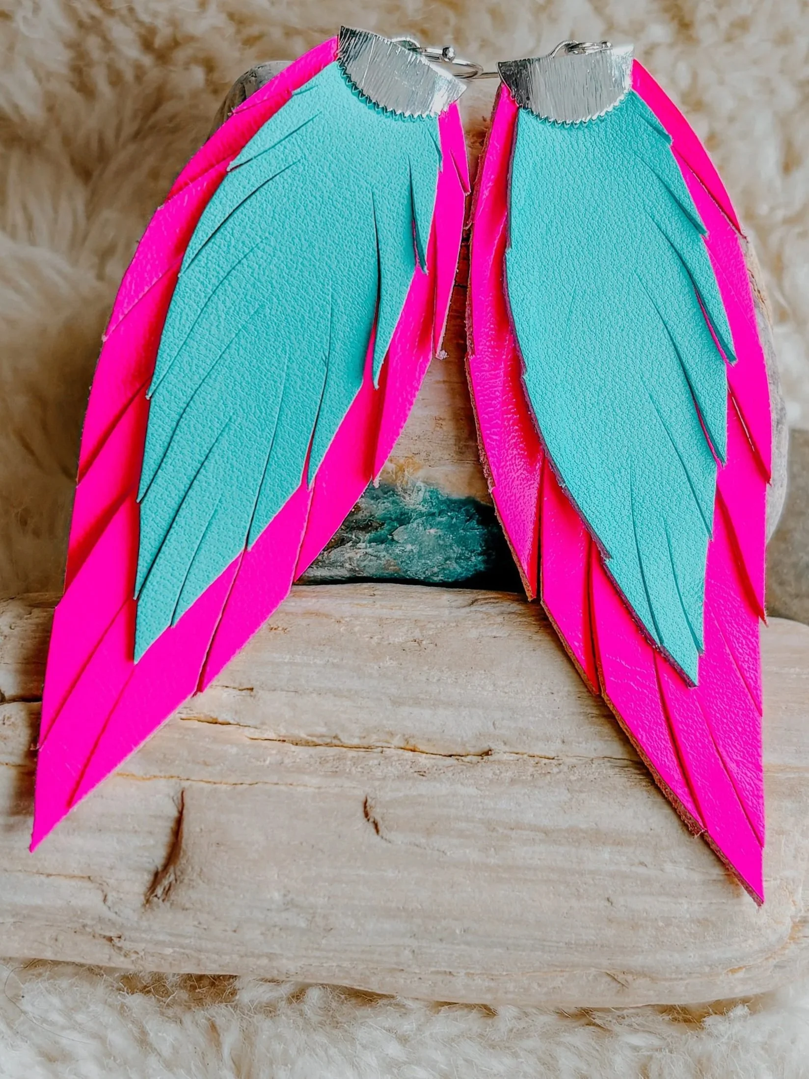 Turquoise on Hot Pink