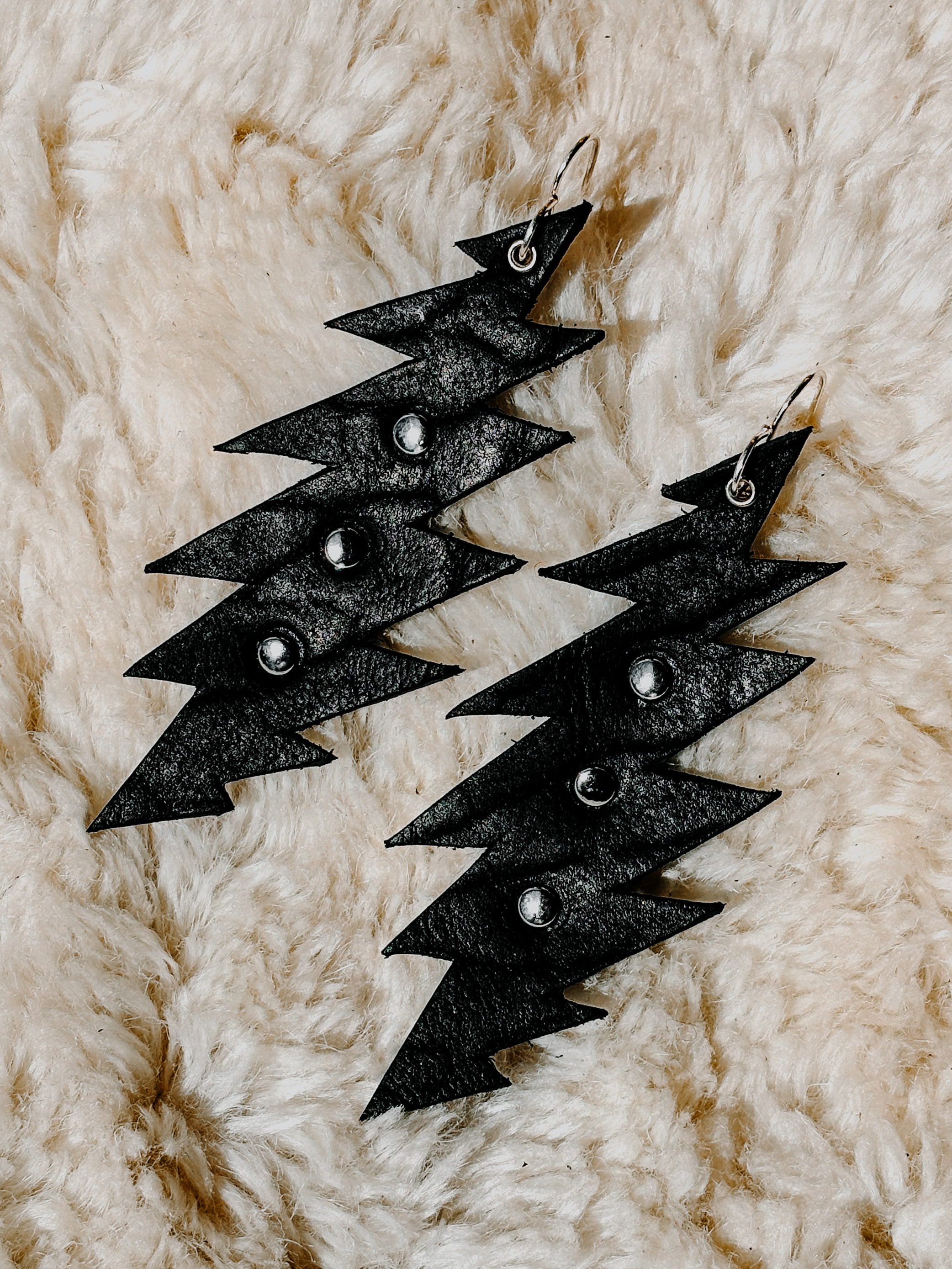 Studded black bolt silver (1).jpg