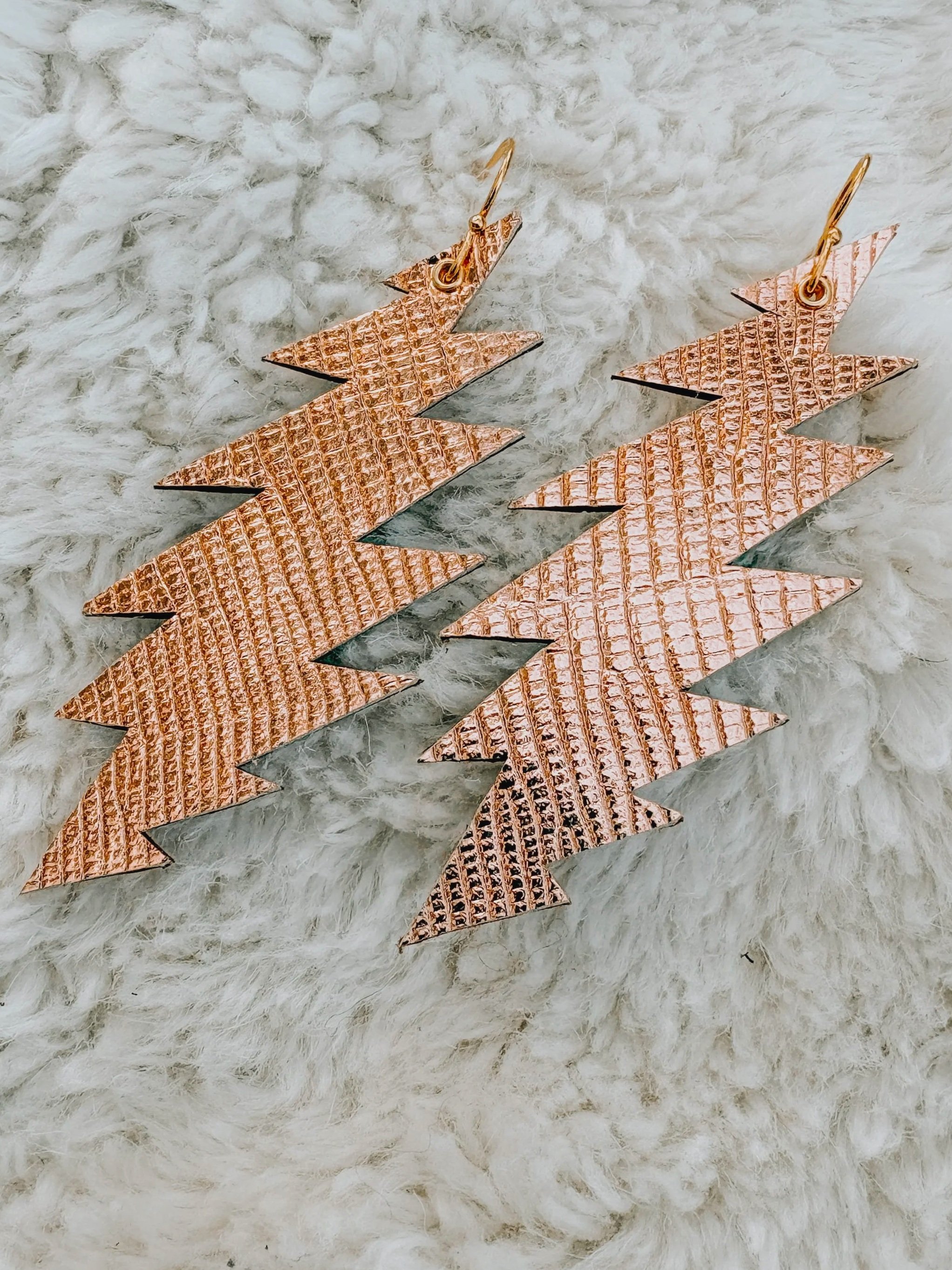 Lizard Rose Gold Bolt