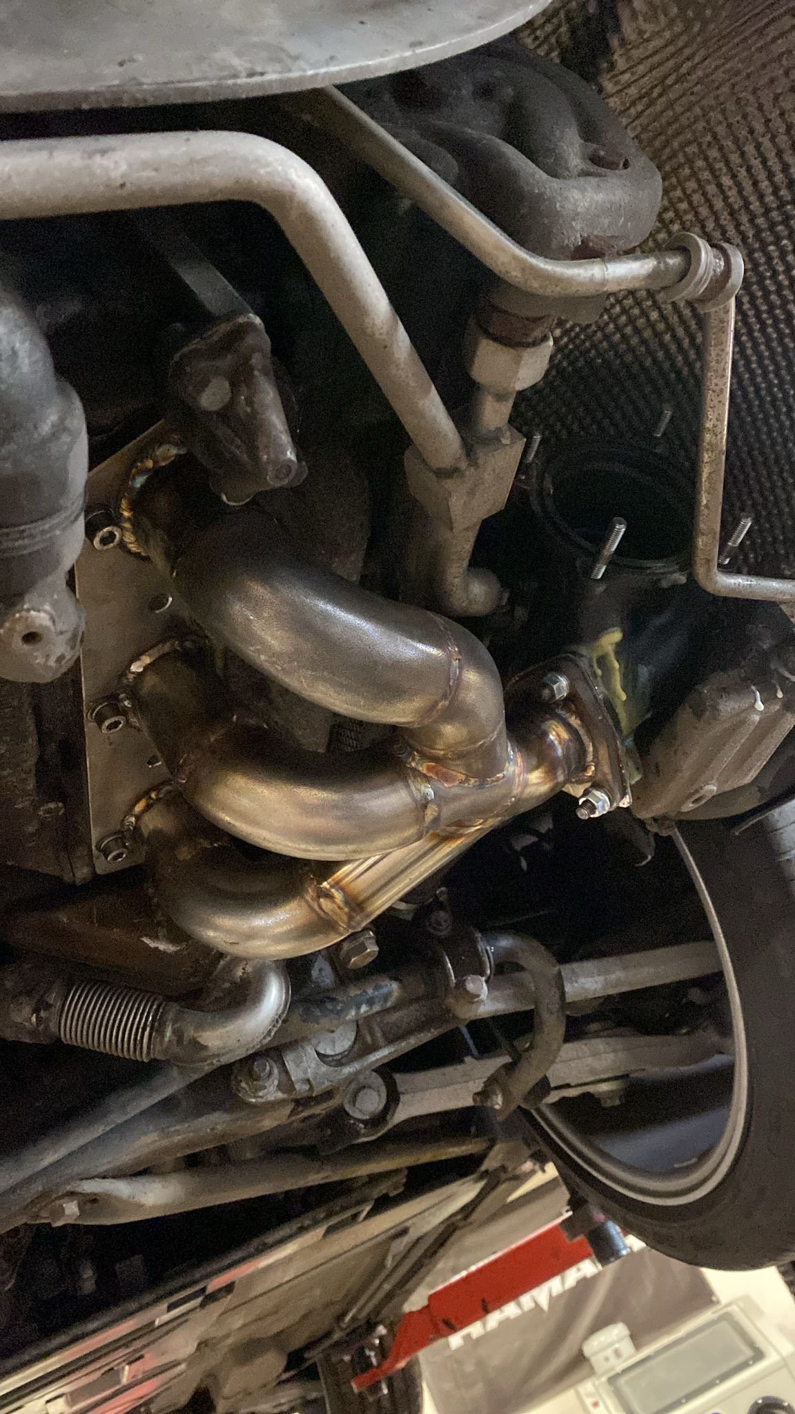 Porsche 996 turbo manifolds