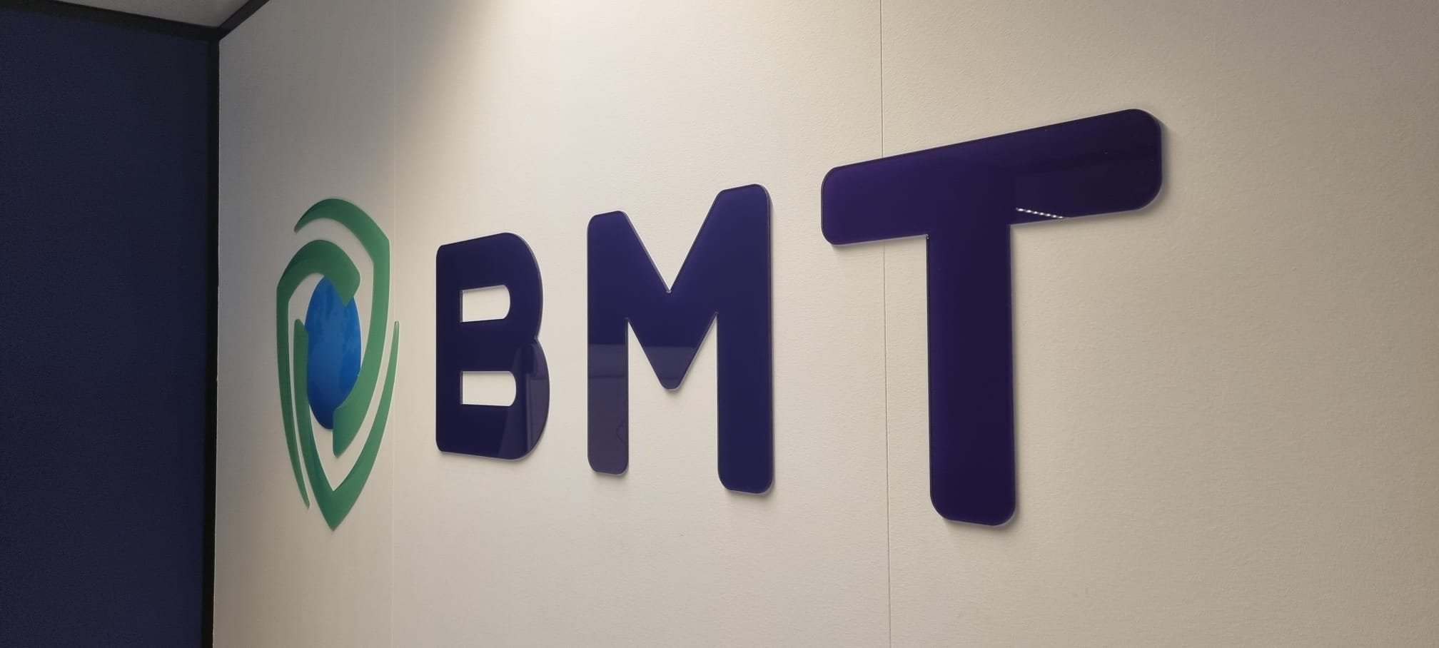 BMT