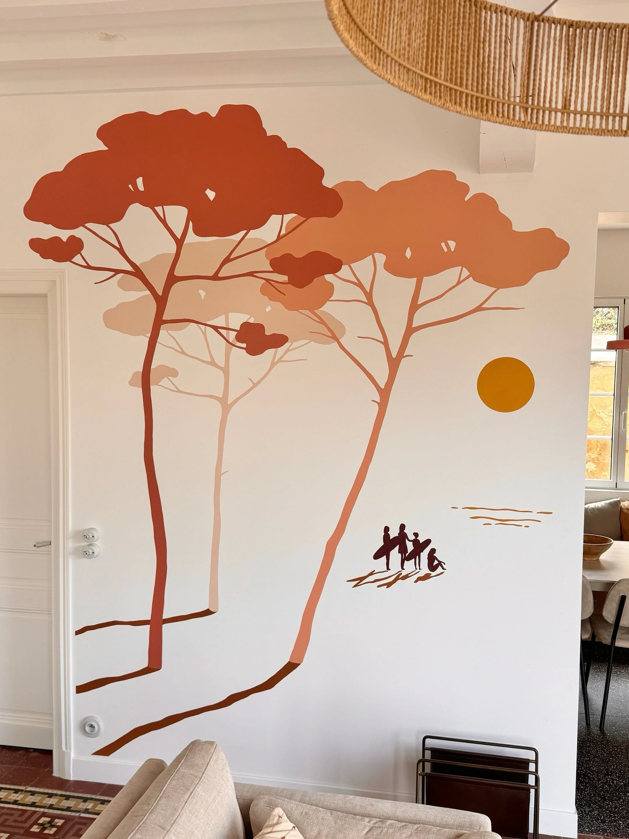 UNE FRESQUE &Agrave; HOSSEGOR 🍁

Dans cette maison basco-landaise, j&rsquo;ai imagin&eacute; une composition autour de trois pins, d&eacute;clin&eacute;s dans diff&eacute;rentes nuances d&rsquo;une m&ecirc;me palette.

Des teintes chaudes et douces,