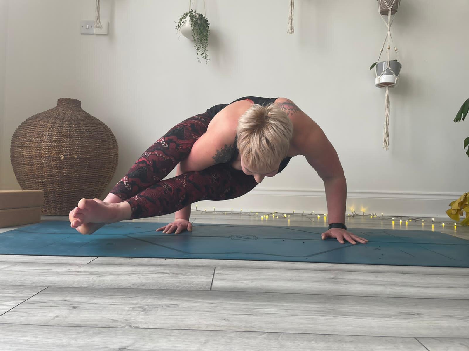 Holistic Yang - Vinyasa, Ashtanga, Yoga Flow