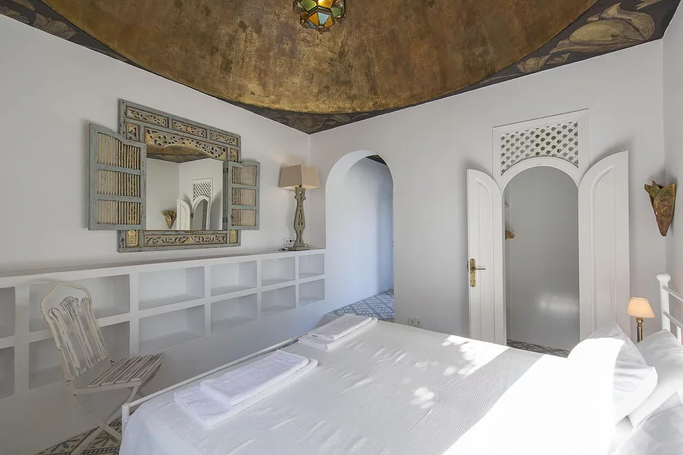 Bedroom 6.webp