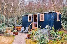 Hut external.jpg