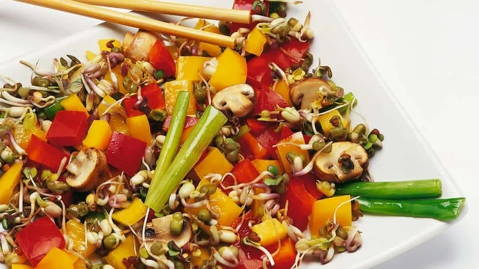 Rezept: Bunte Sprossen-Pfanne