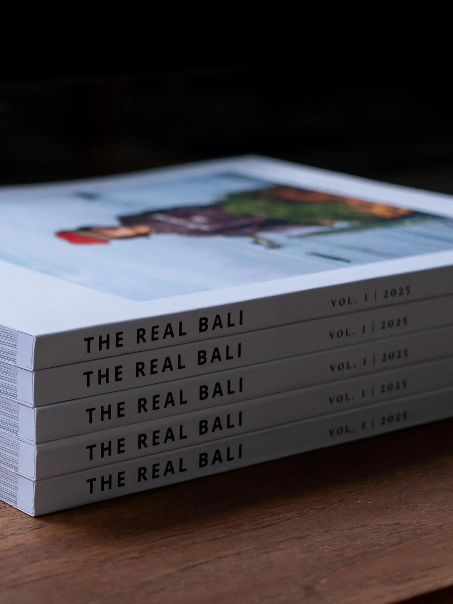 My books are back in stock! They're the perfect addition to your coffee table and with Christmas just around the corner, a thoughtful gift for all Bali lovers 🌴

There are limited copies on this print run, so get your hands on one now 💫

Delivery t