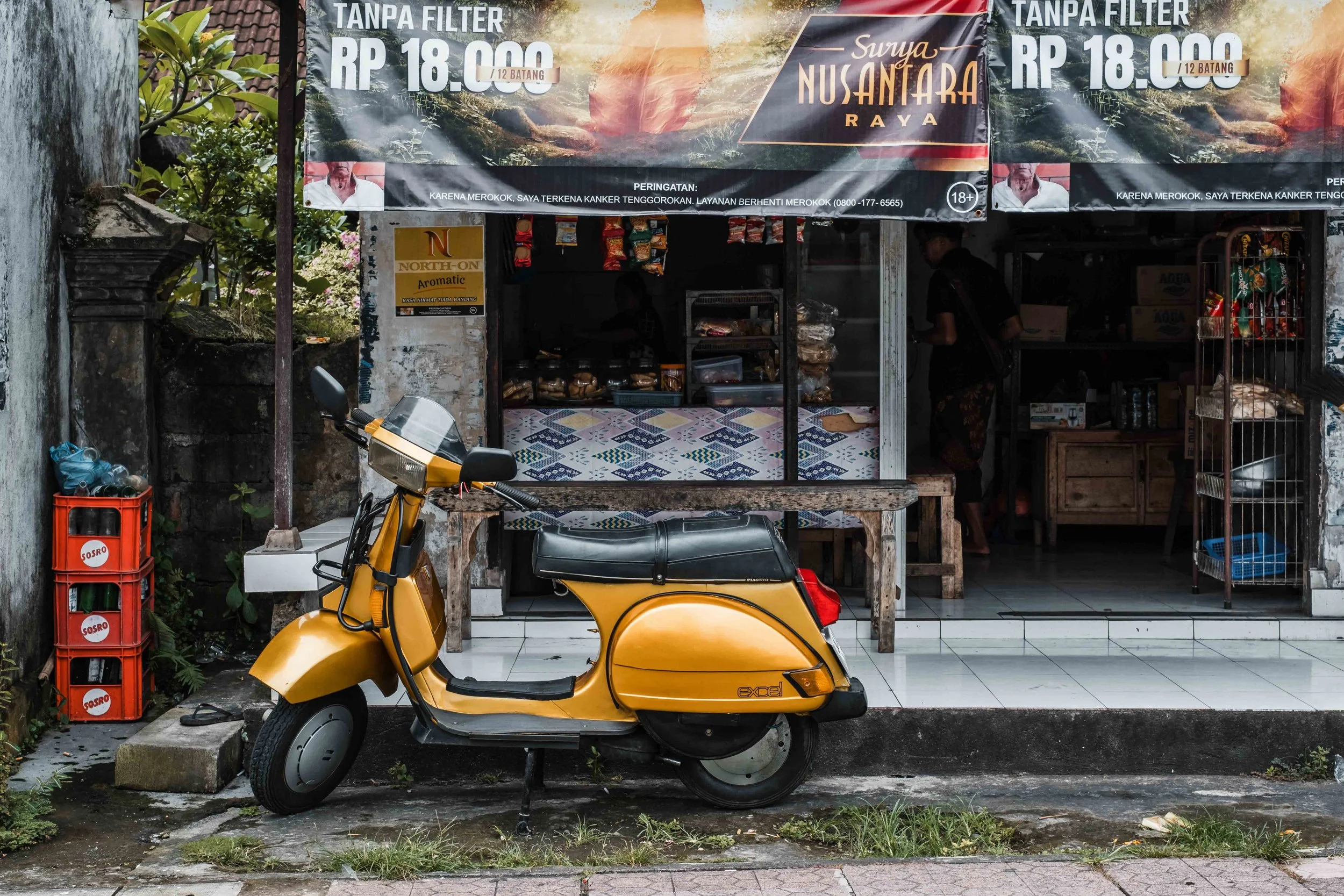 Vintage Vespa in Ubud