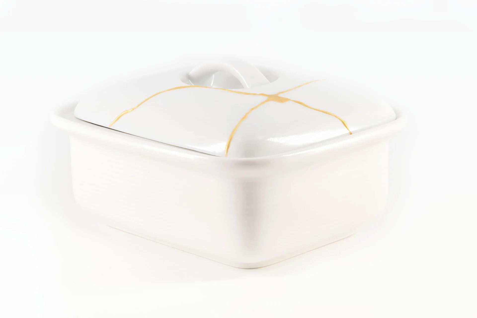 kintsugi butter dish 5.jpeg