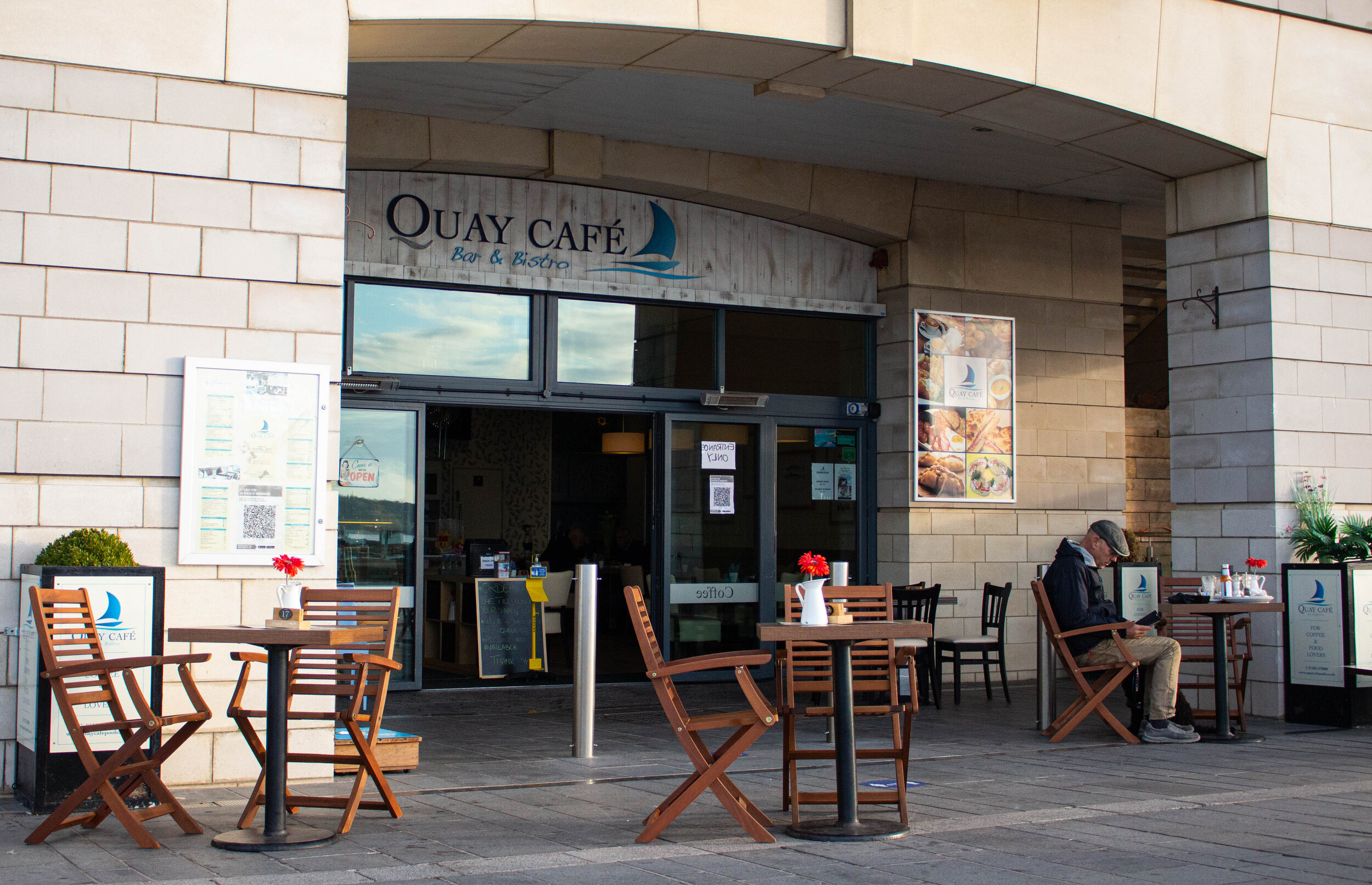 yacht haven quay cafe