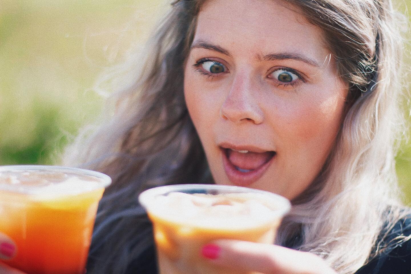 ICED TEA VS ICED COFFEE! 🤺🥷
&bull;&bull;&bull;
We flippin&rsquo; love them both and if ever there was a day to try something different, maybe today is the one?
&bull;&bull;&bull;
Our homemade Iced Tea has been a firm favourite with many on a toasty