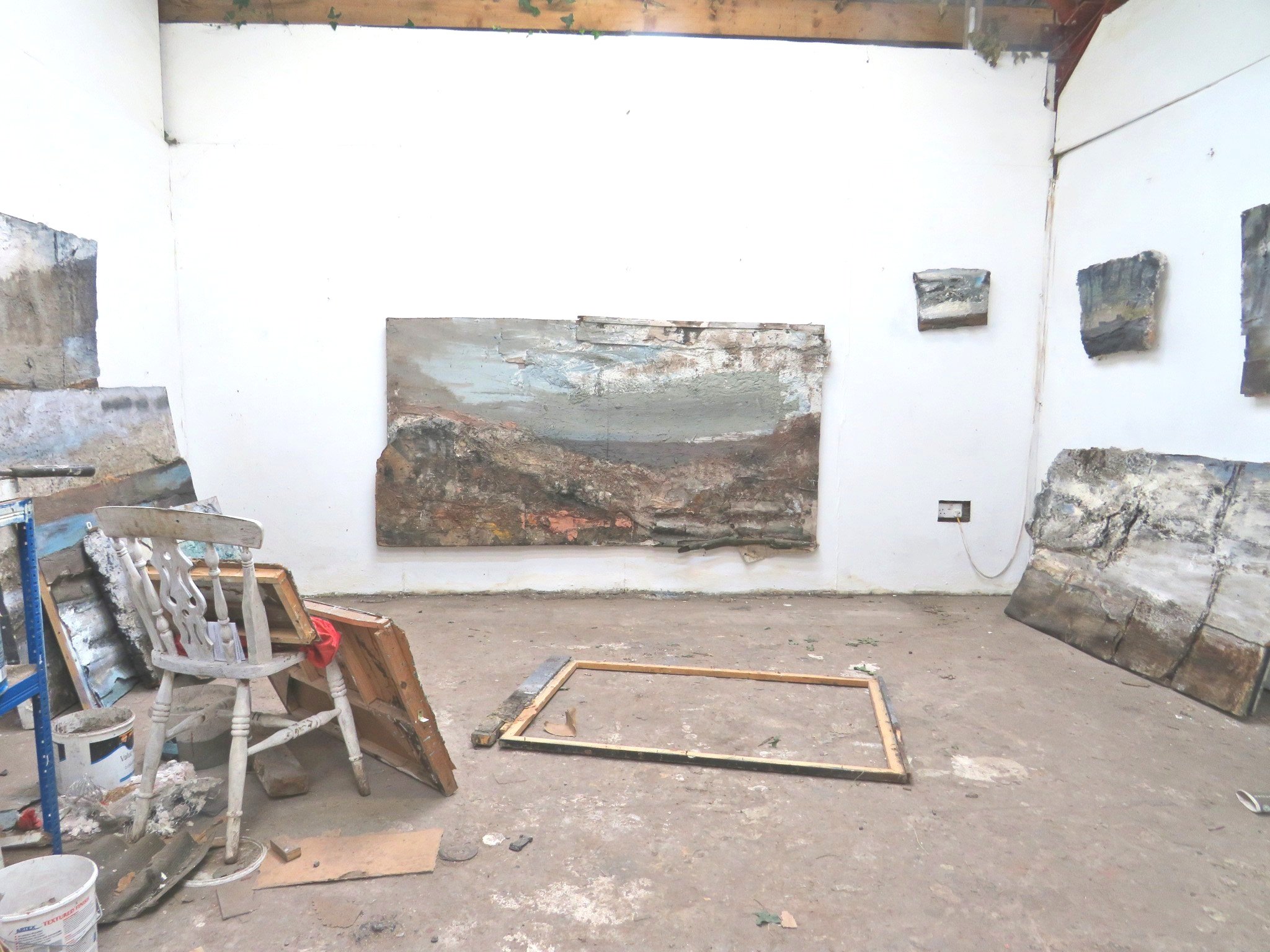 Studio+view%2C+brown+estuary+127+x+237+cms.jpg