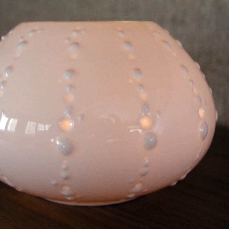 Tealight Holder - A white, glazed bone china tealight holder in the Urchin design.
