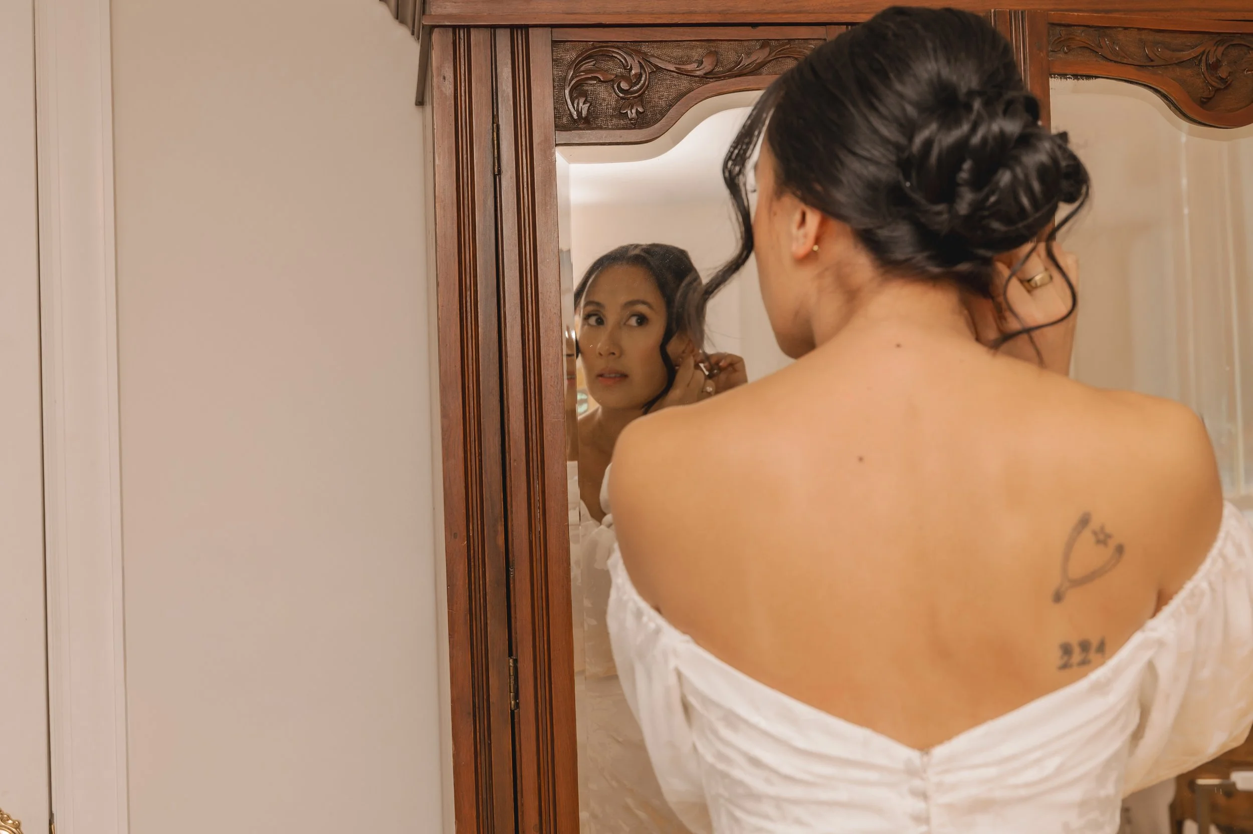 Bride  Groom Prep 68.jpg