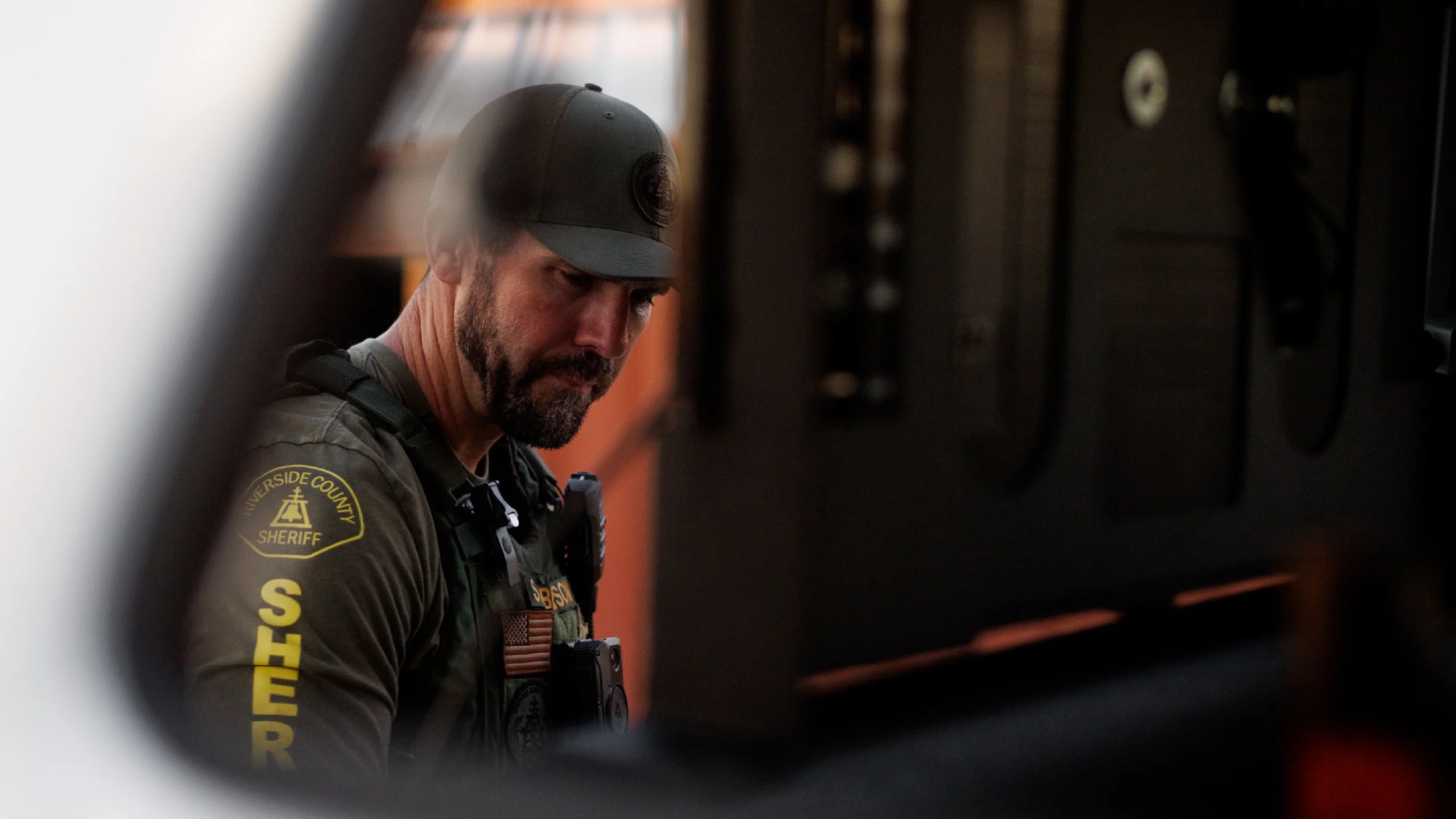 SmartCap Riverside Bomb Squad EVOc Commercial RAM HD Standard Bed 14.jpg