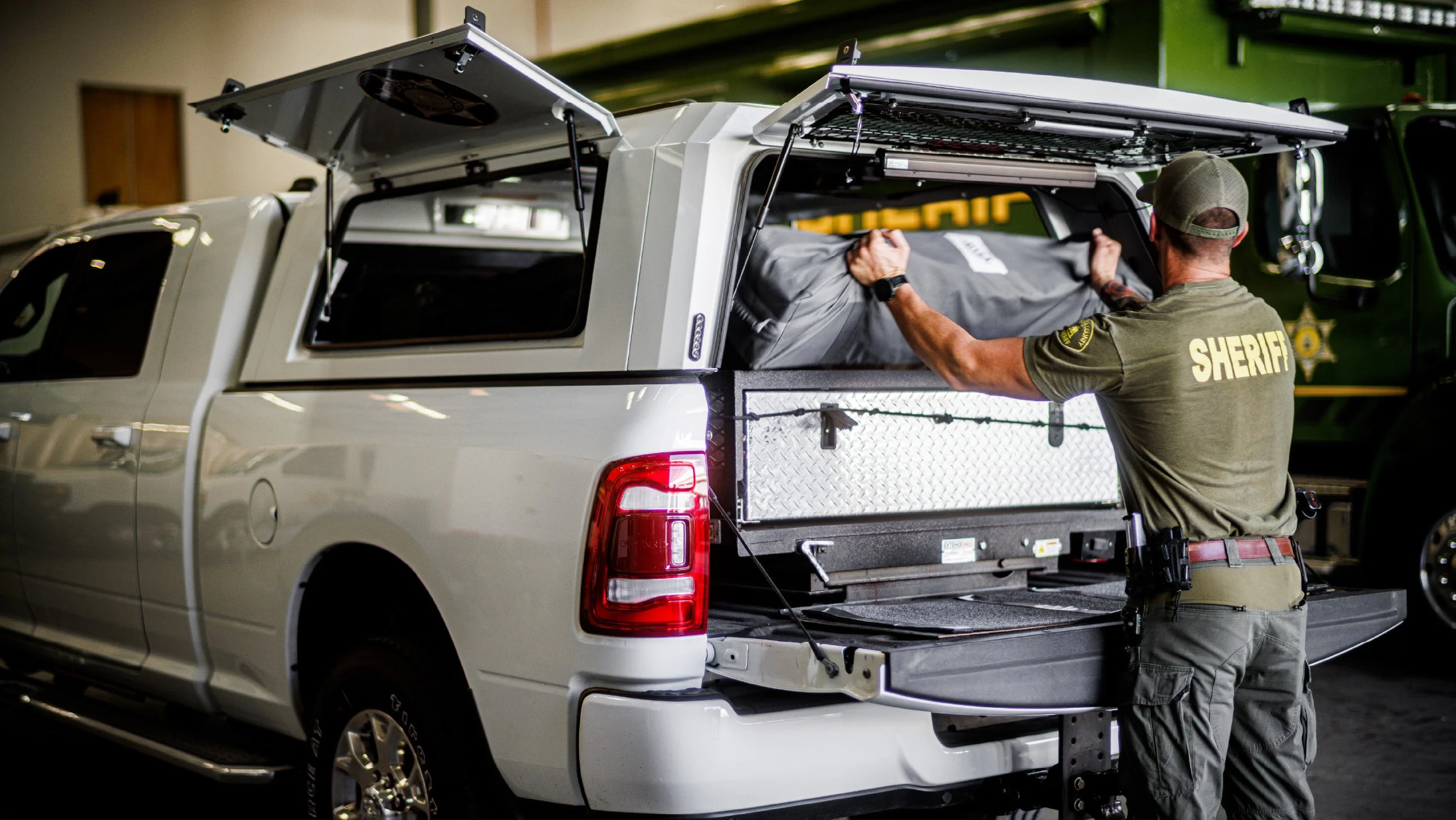 SmartCap Riverside Bomb Squad EVOc Commercial RAM HD Standard Bed 3.jpg