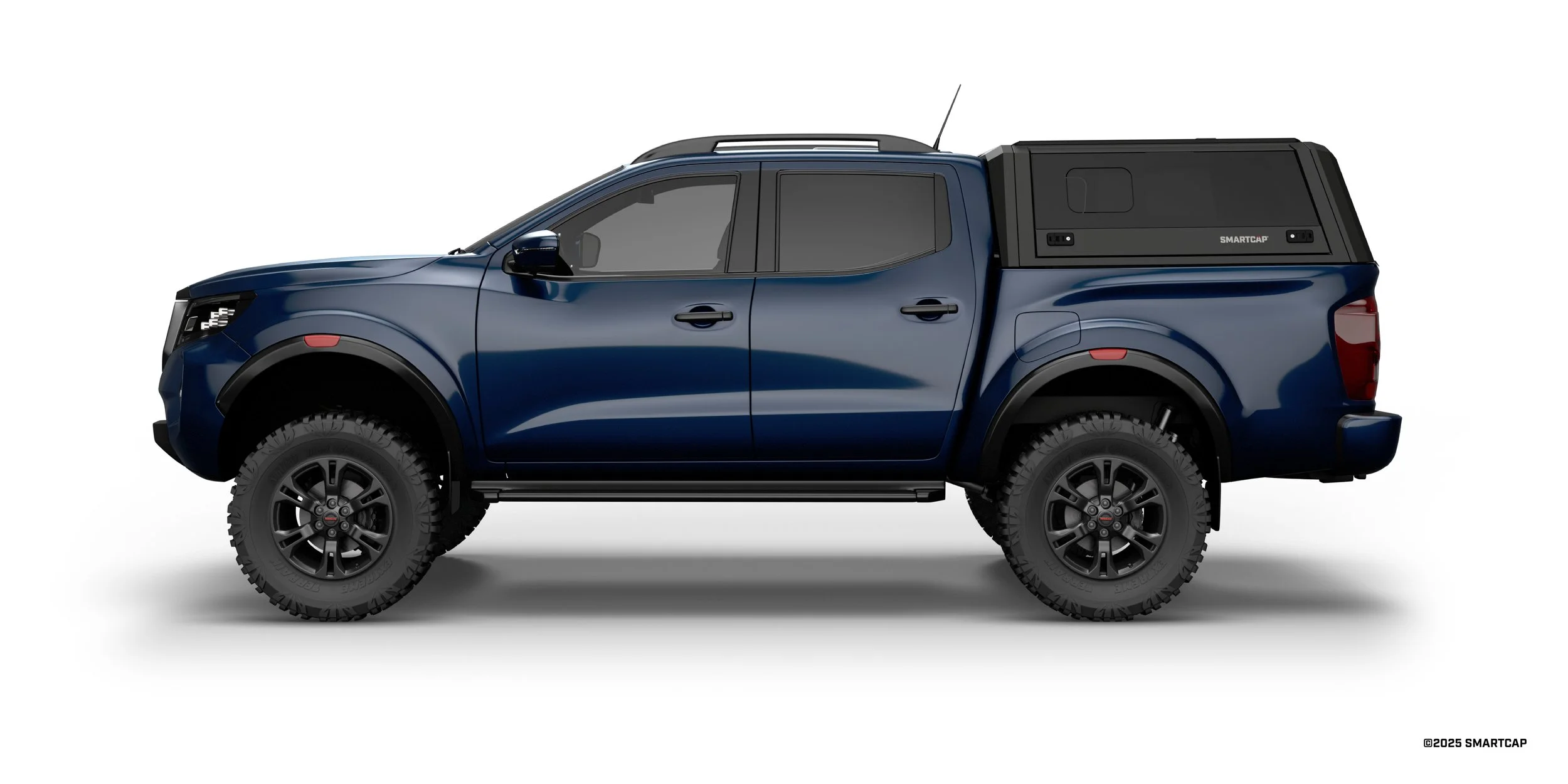 SmartCap EVO Nissan Navara 2021+ 2 Drivers Side.jpg