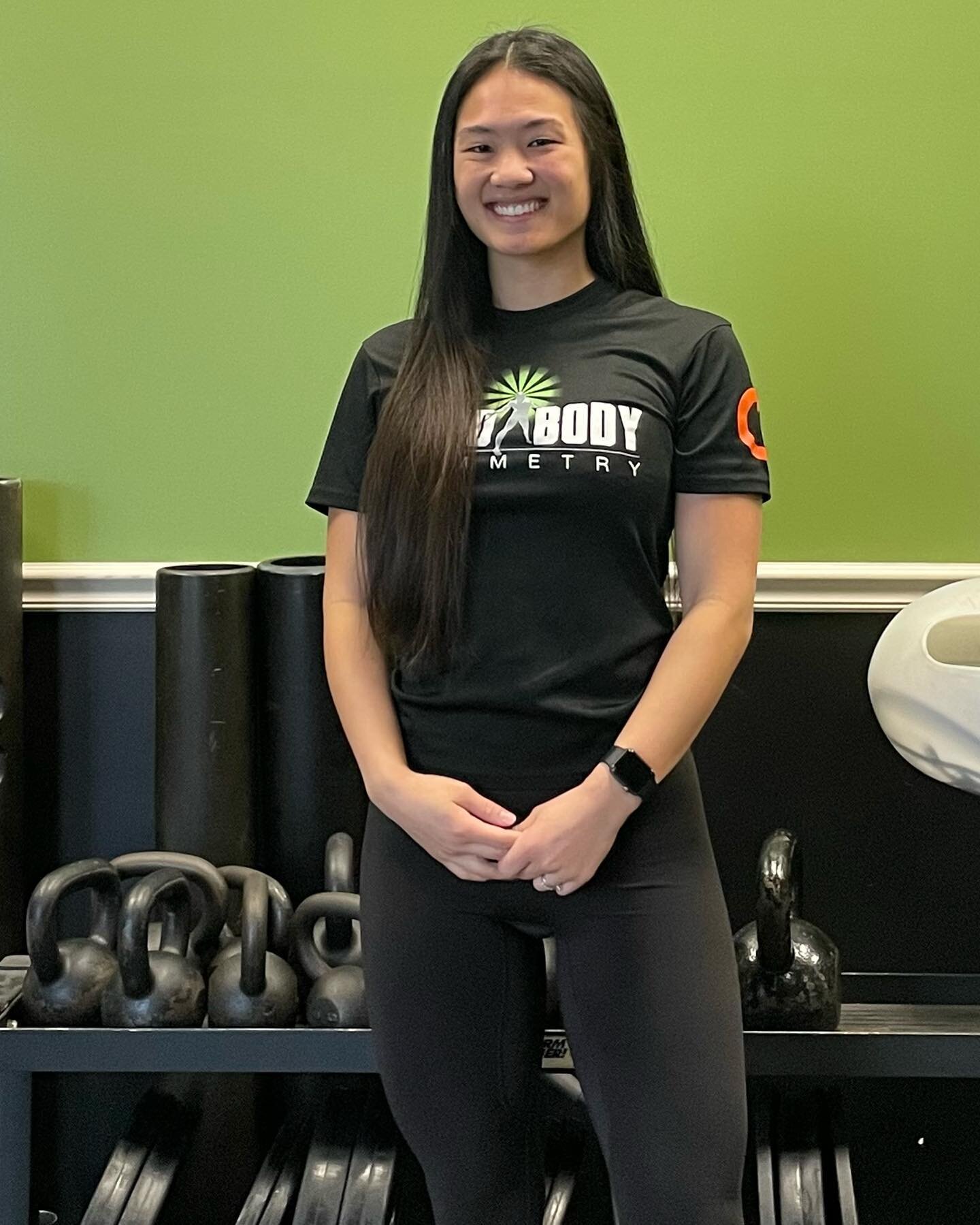 Please welcome new personal trainer Marissa McNamara to our Fit Fam! 
Marissa is a Michigan State University graduated that has a passion for people and fitness. She specializes in coaching people on how to live sustainable lifestyles and reach their
