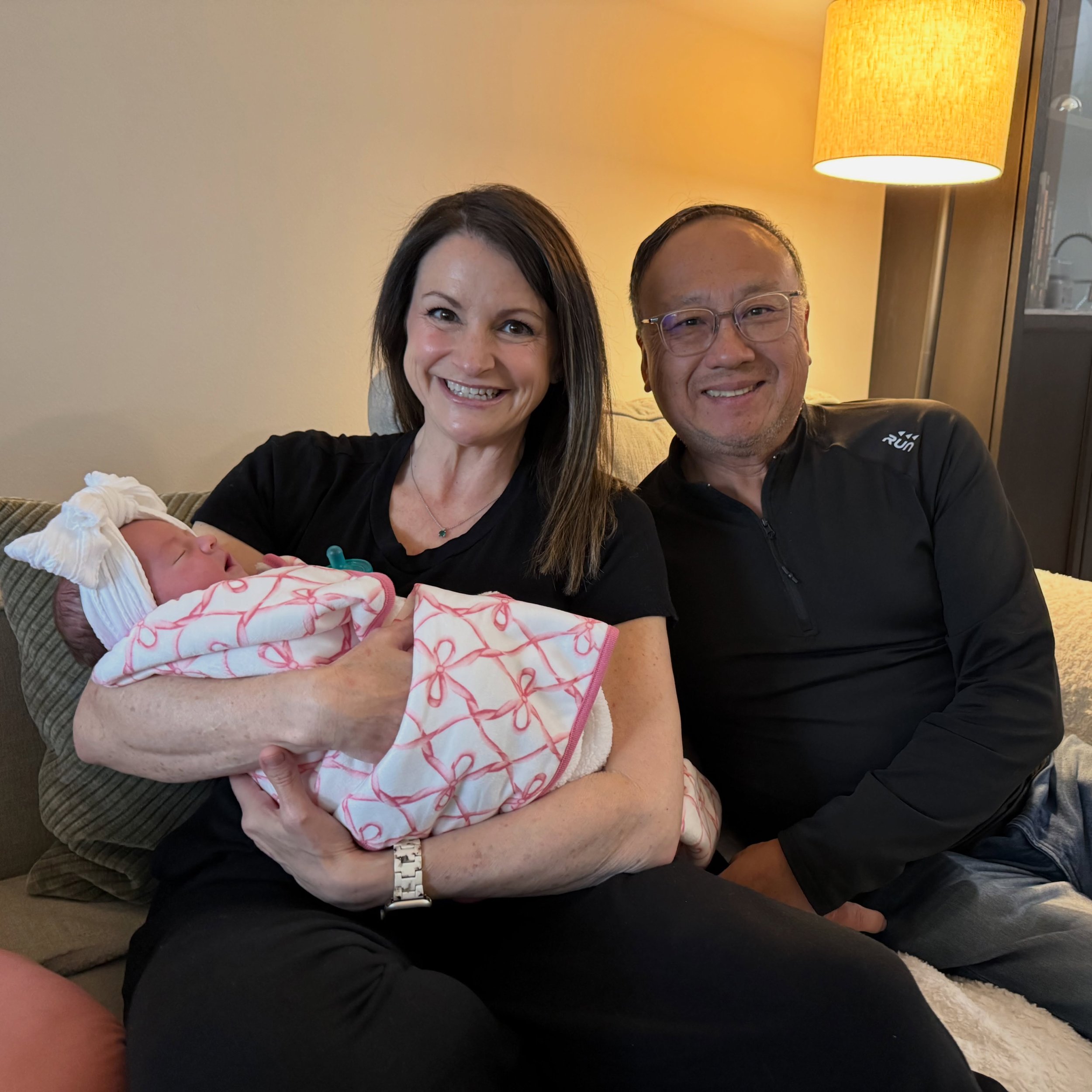 Ok, Winston and Kelly- you created a beautiful baby! ❤️❤️
Sweet Noelle slept in our arms for a long time tonight. She is such a good baby. 
Harrison and I are so happy to be grandparents. 
BiBi and PaPa already love her so much!

@chienharrison