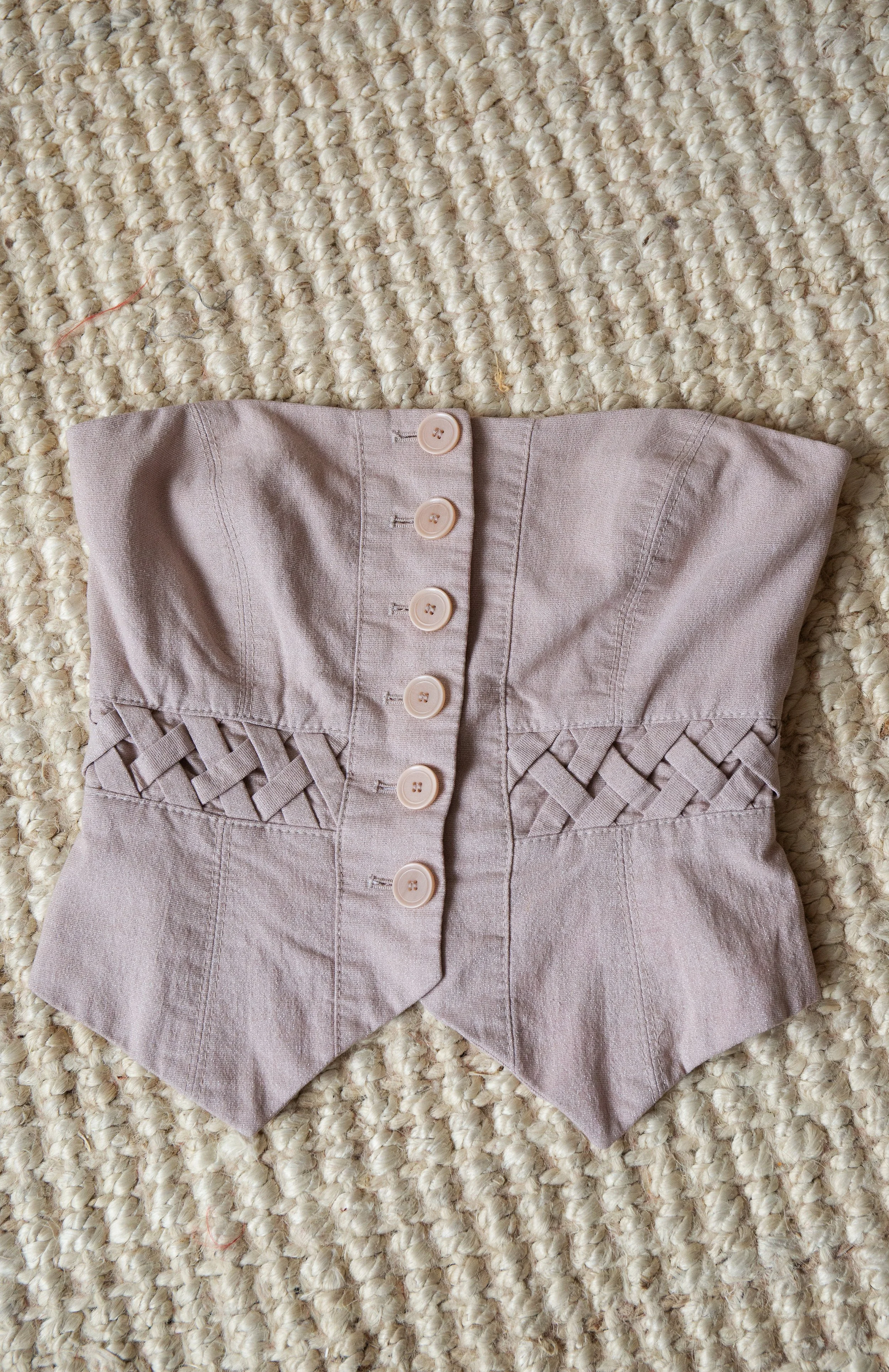 beigecorset1.jpg