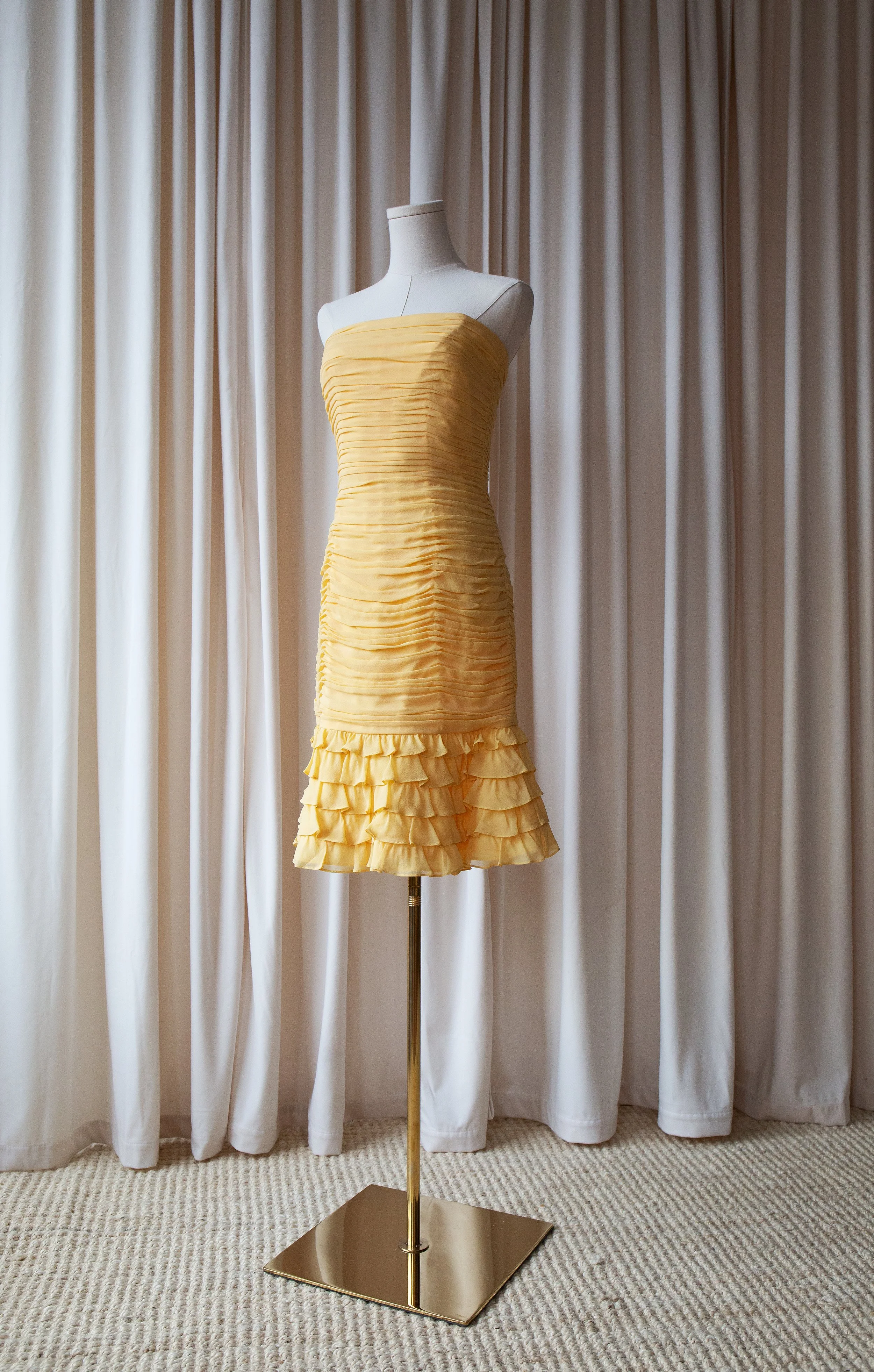 yellowsilkdress6.jpg