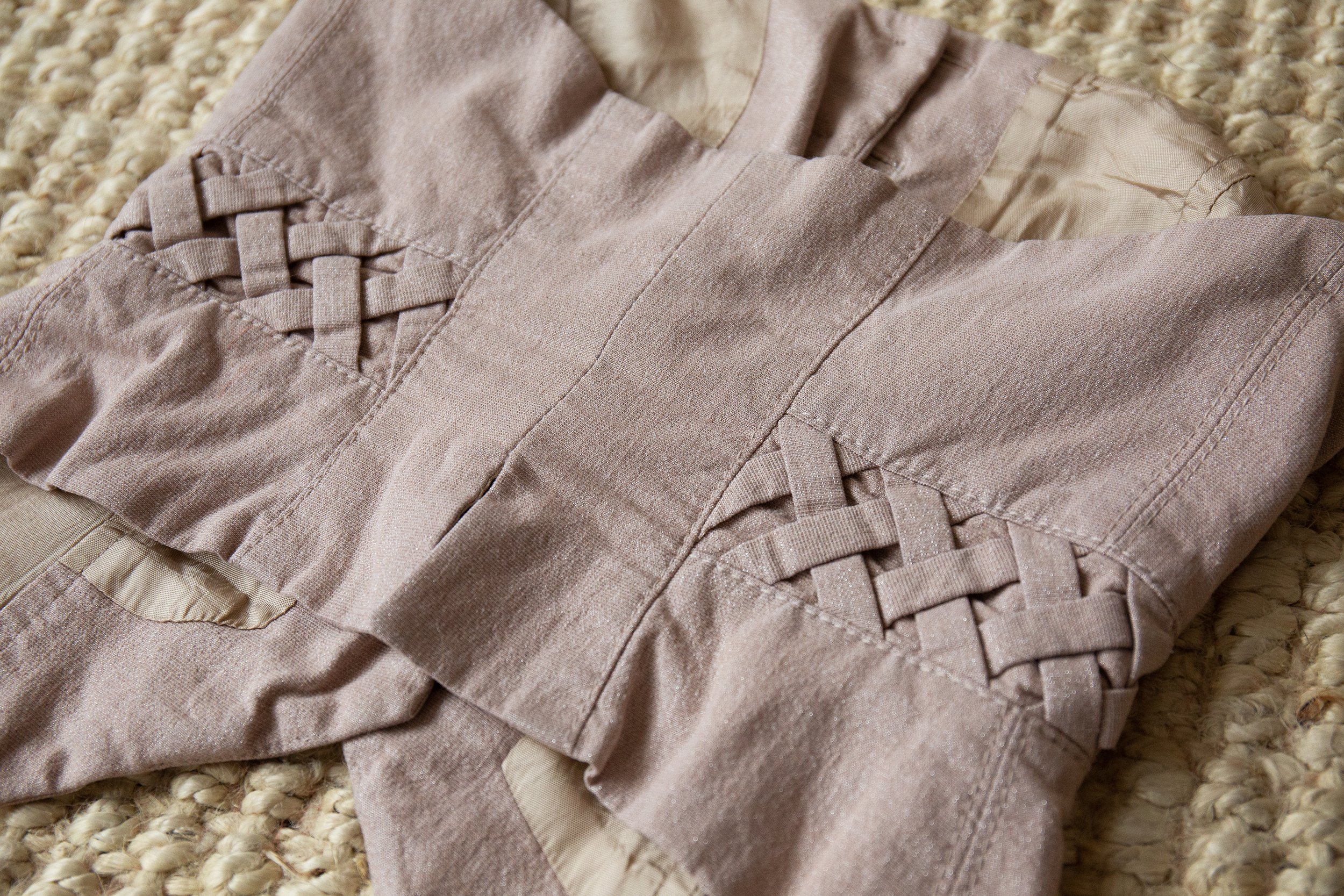 beigecorset9.jpg