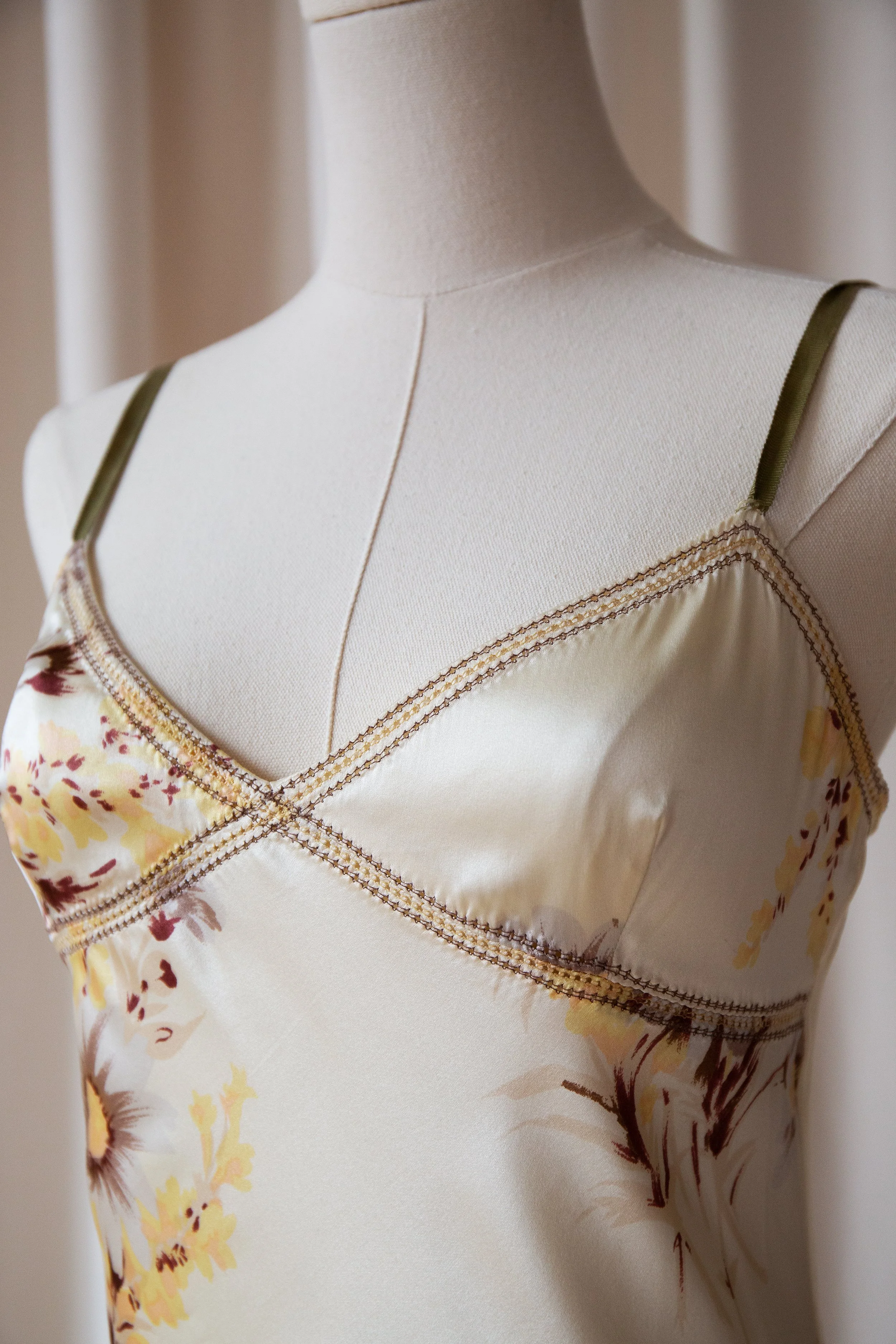 floraldress3.jpg