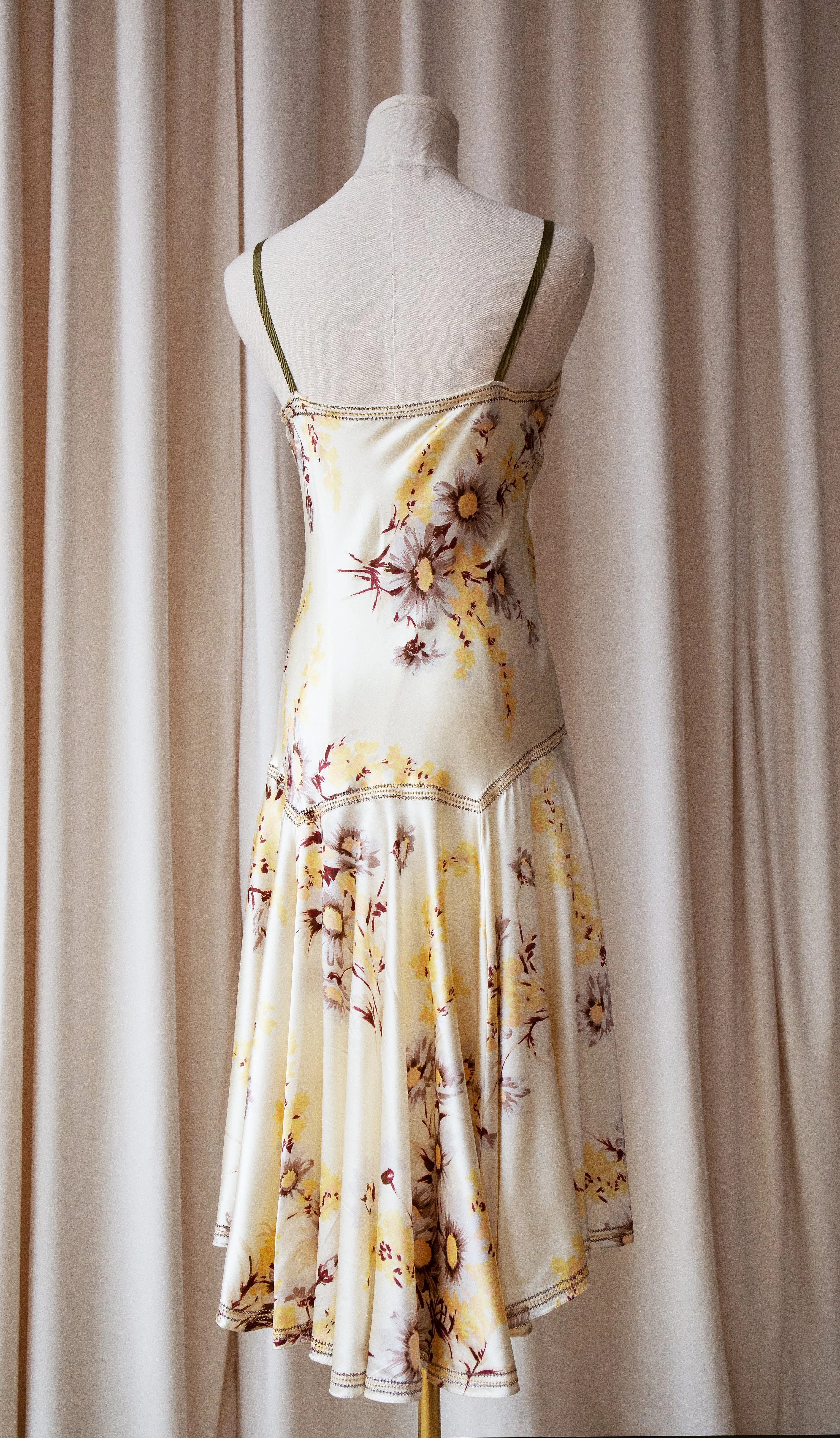 floraldress12.jpg