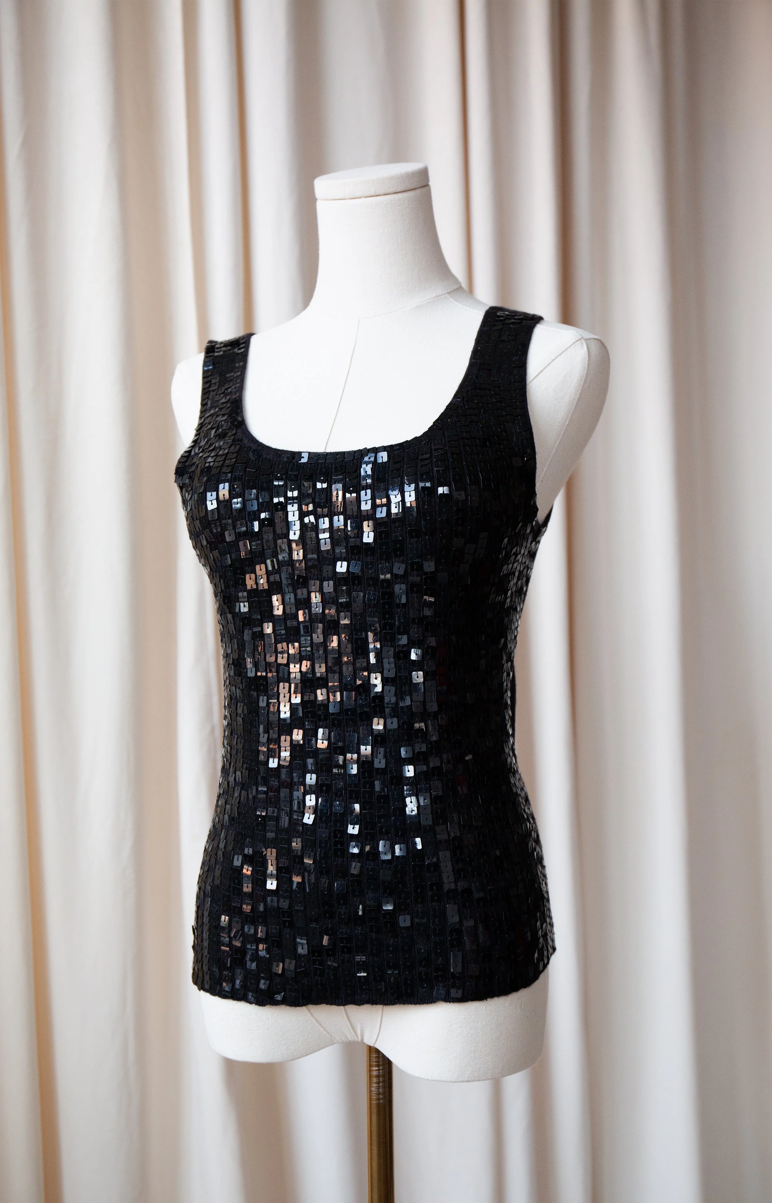 sequintop1.jpg