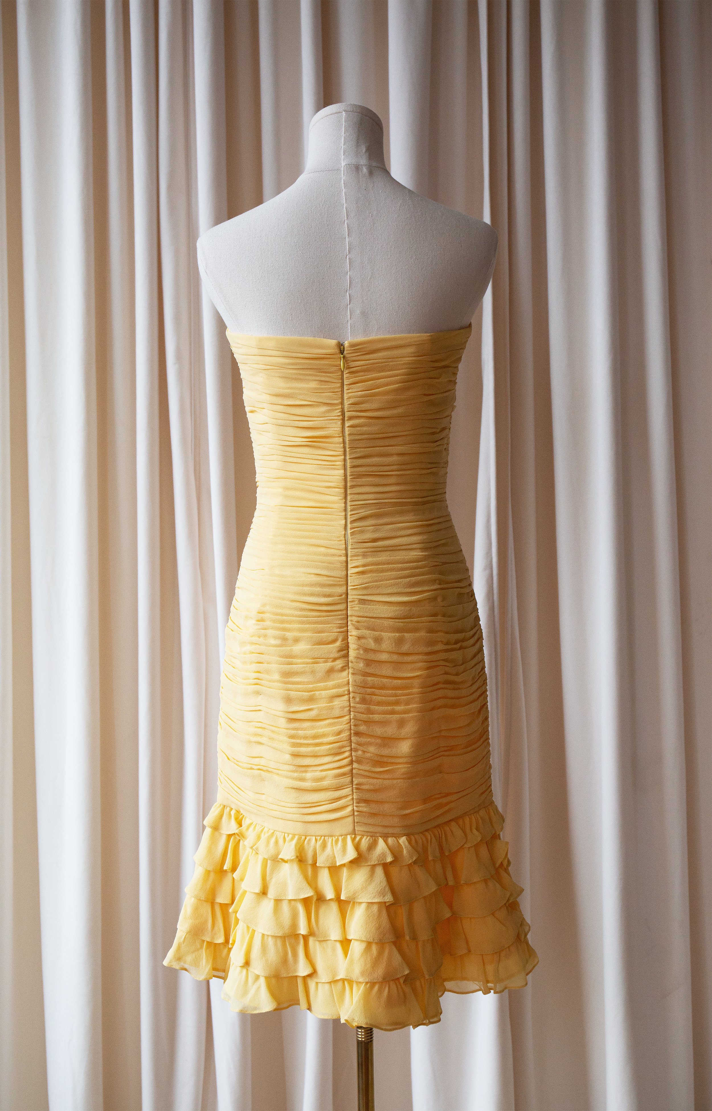 yellowsilkdress15.jpg