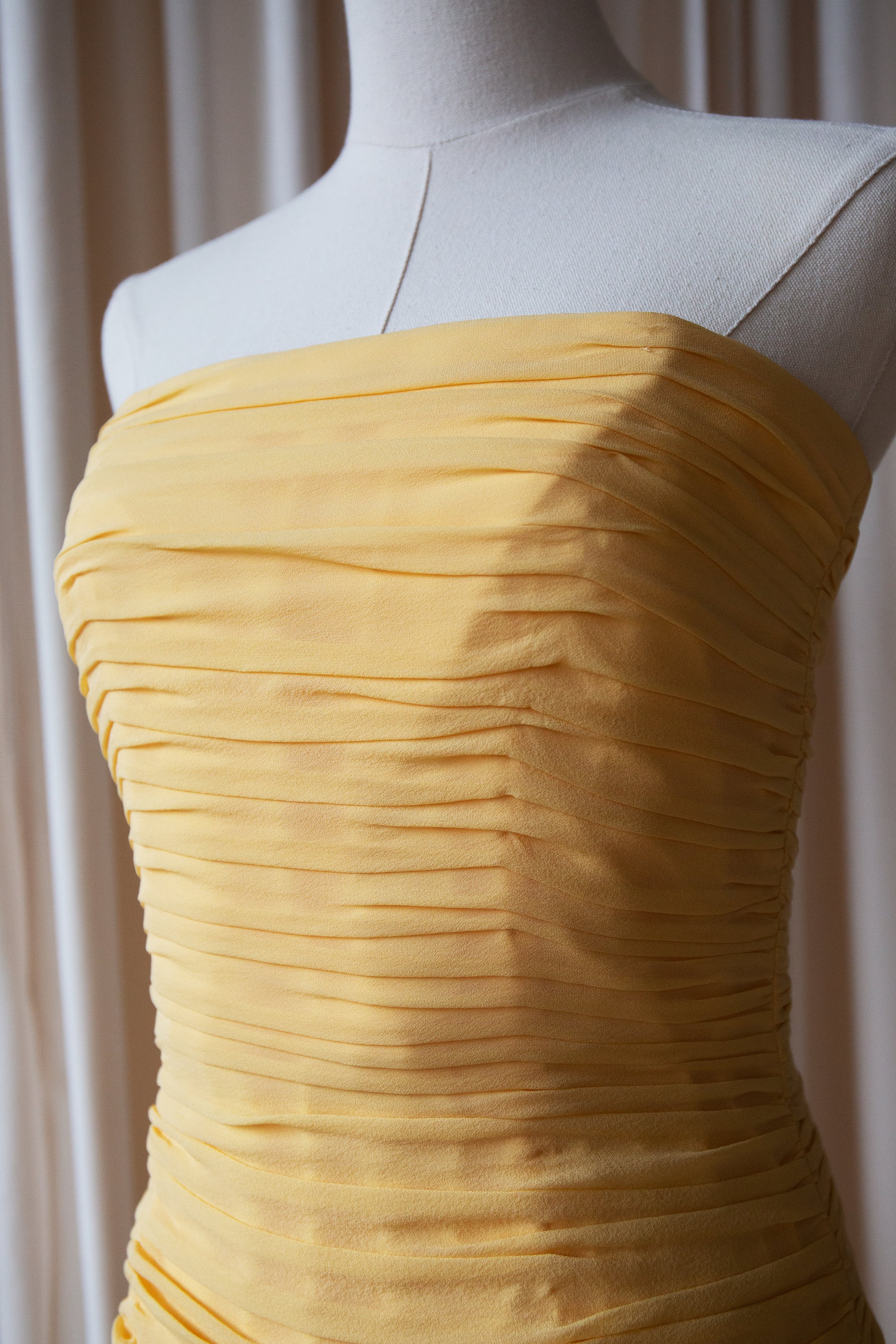 yellowsilkdress7.jpg