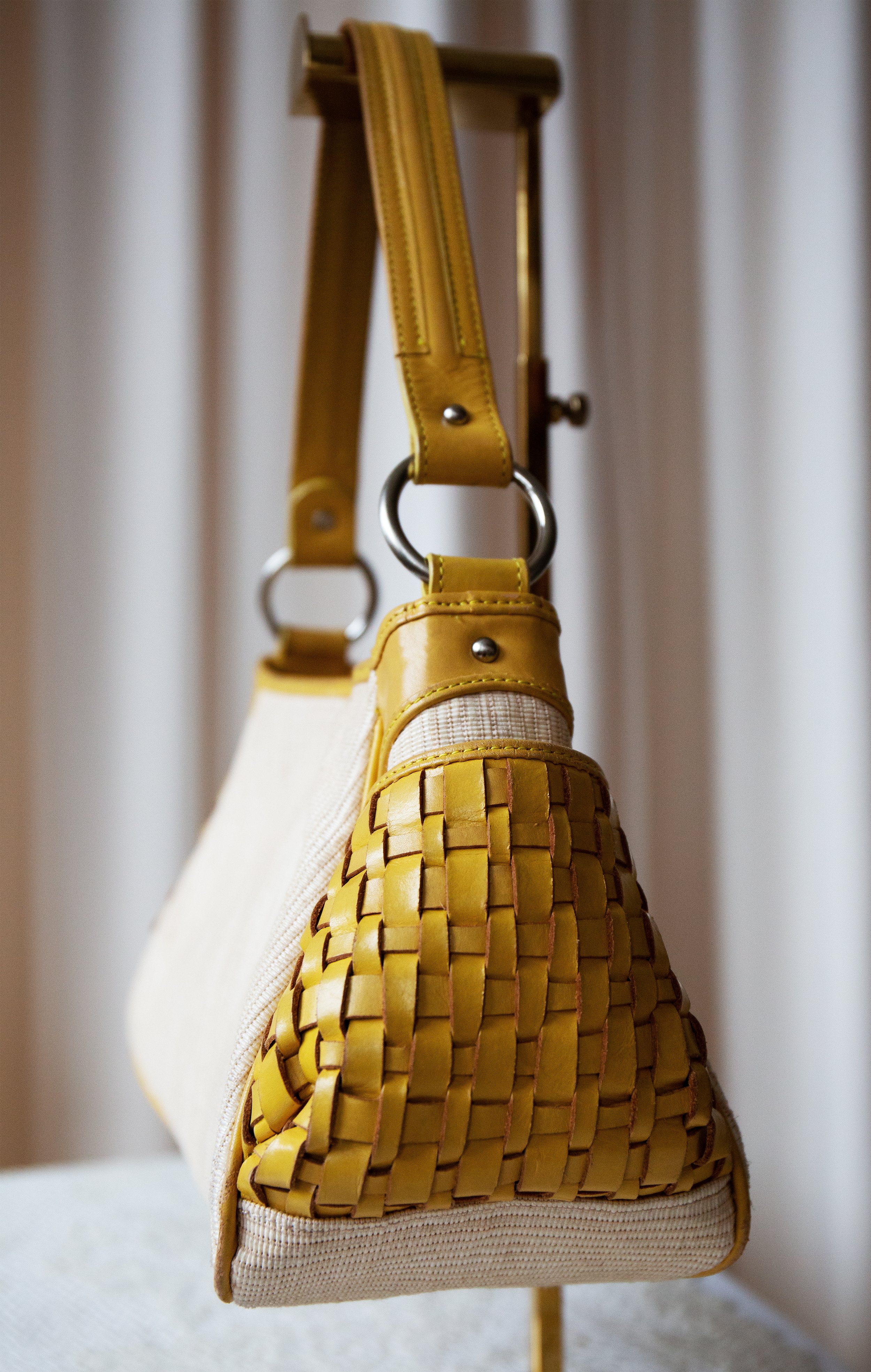 yellowcanvasbag7.jpg