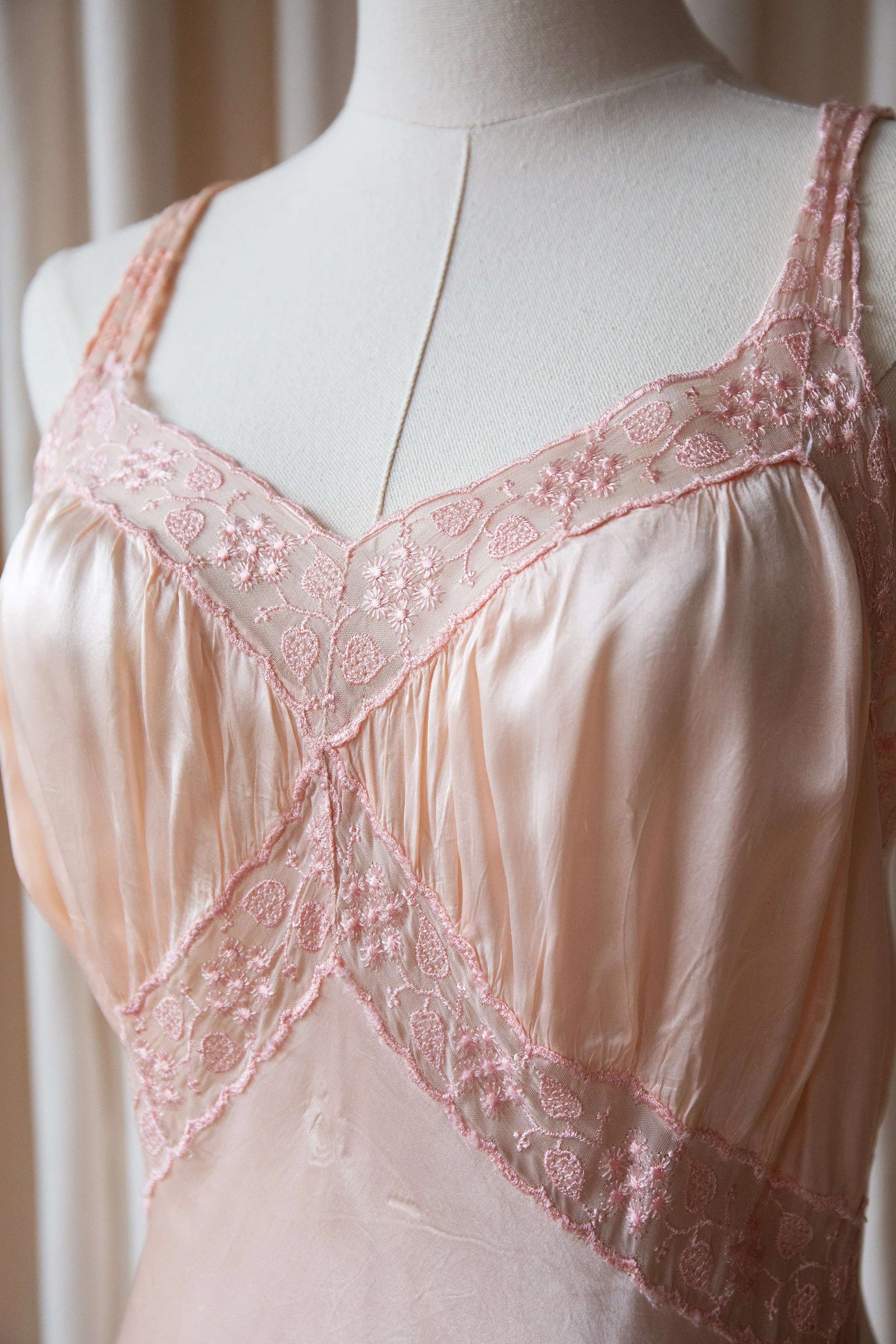 pinkbiasdress6.jpg