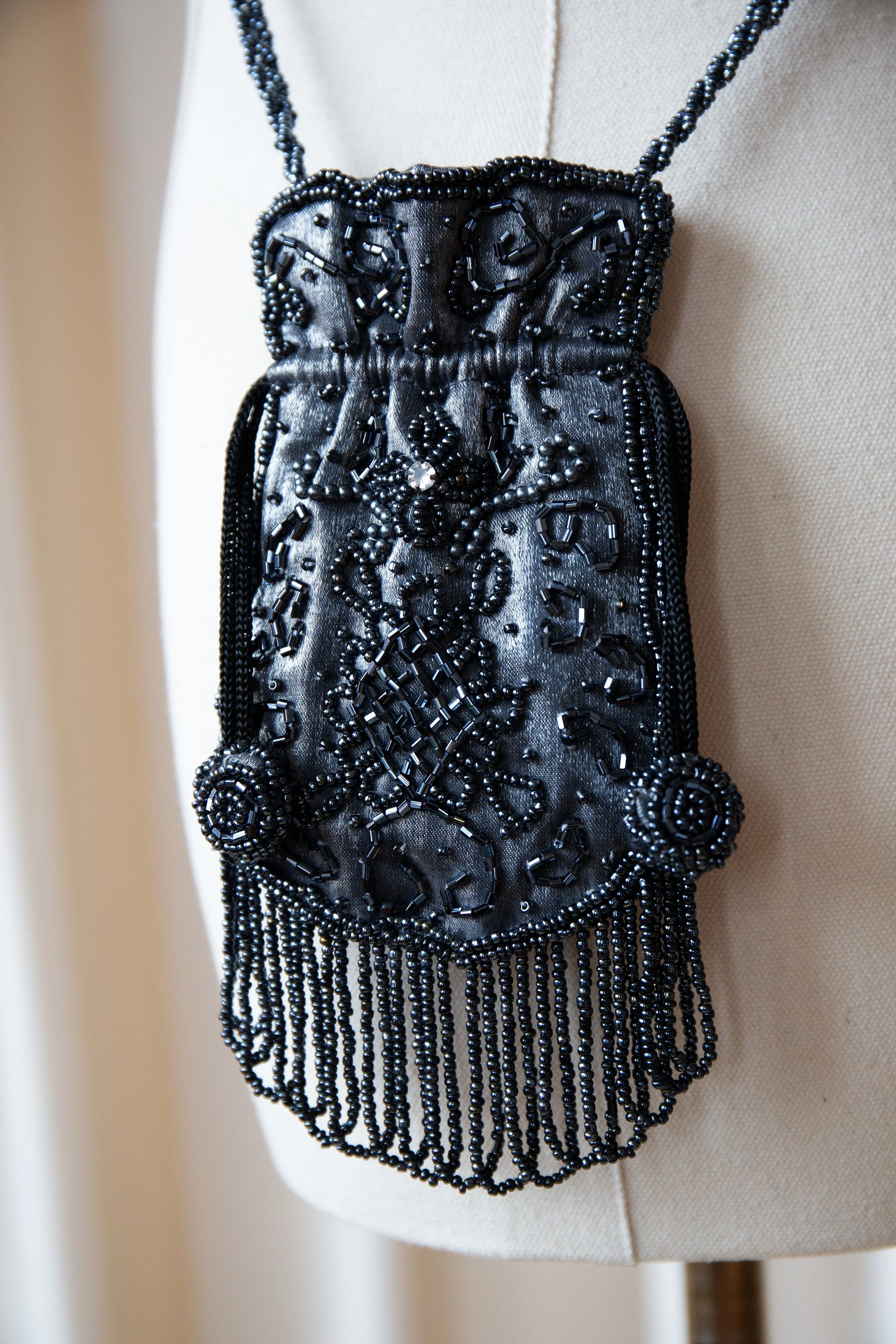 beadedpouch11.jpg