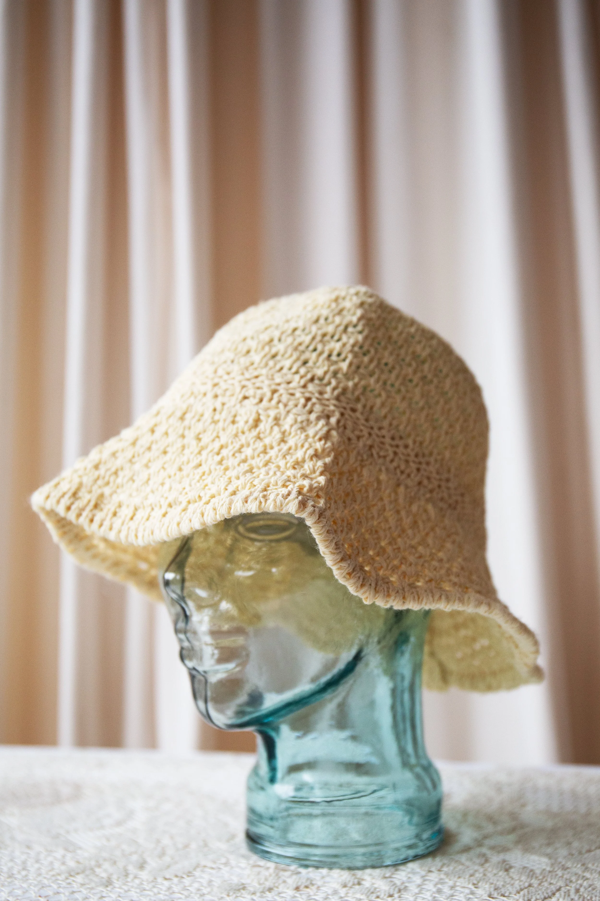 crochetbuckethat8.jpg