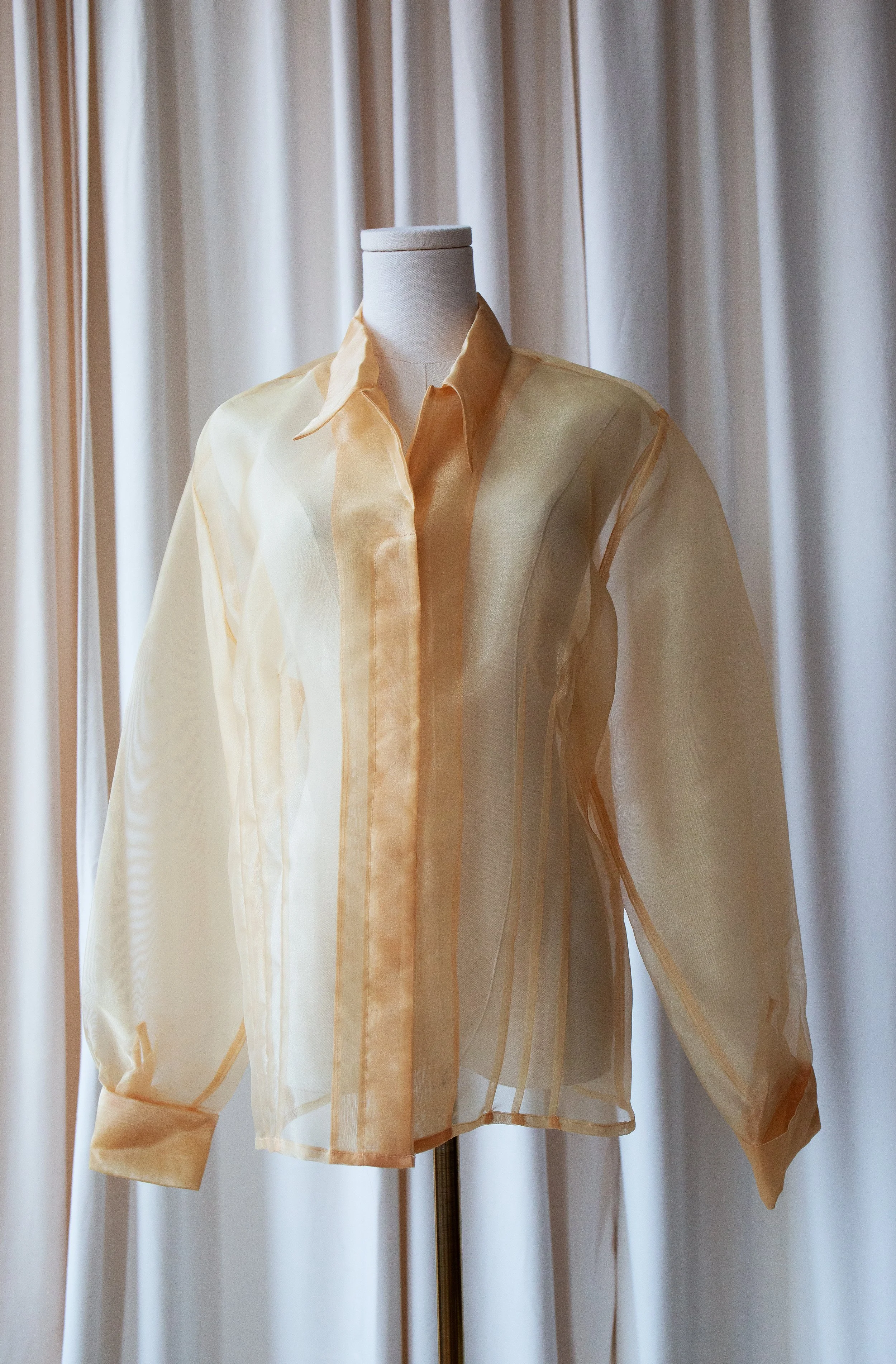 sheeryellowblouse11.jpg