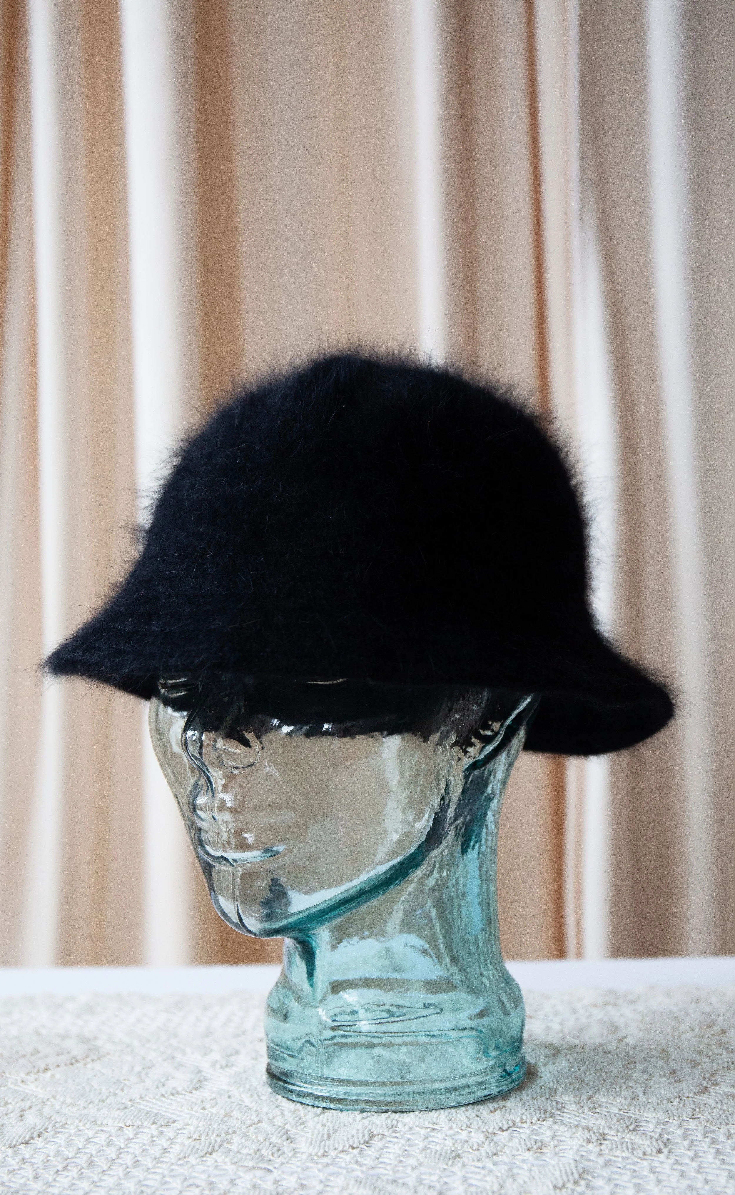 blackmohairhat2.jpg