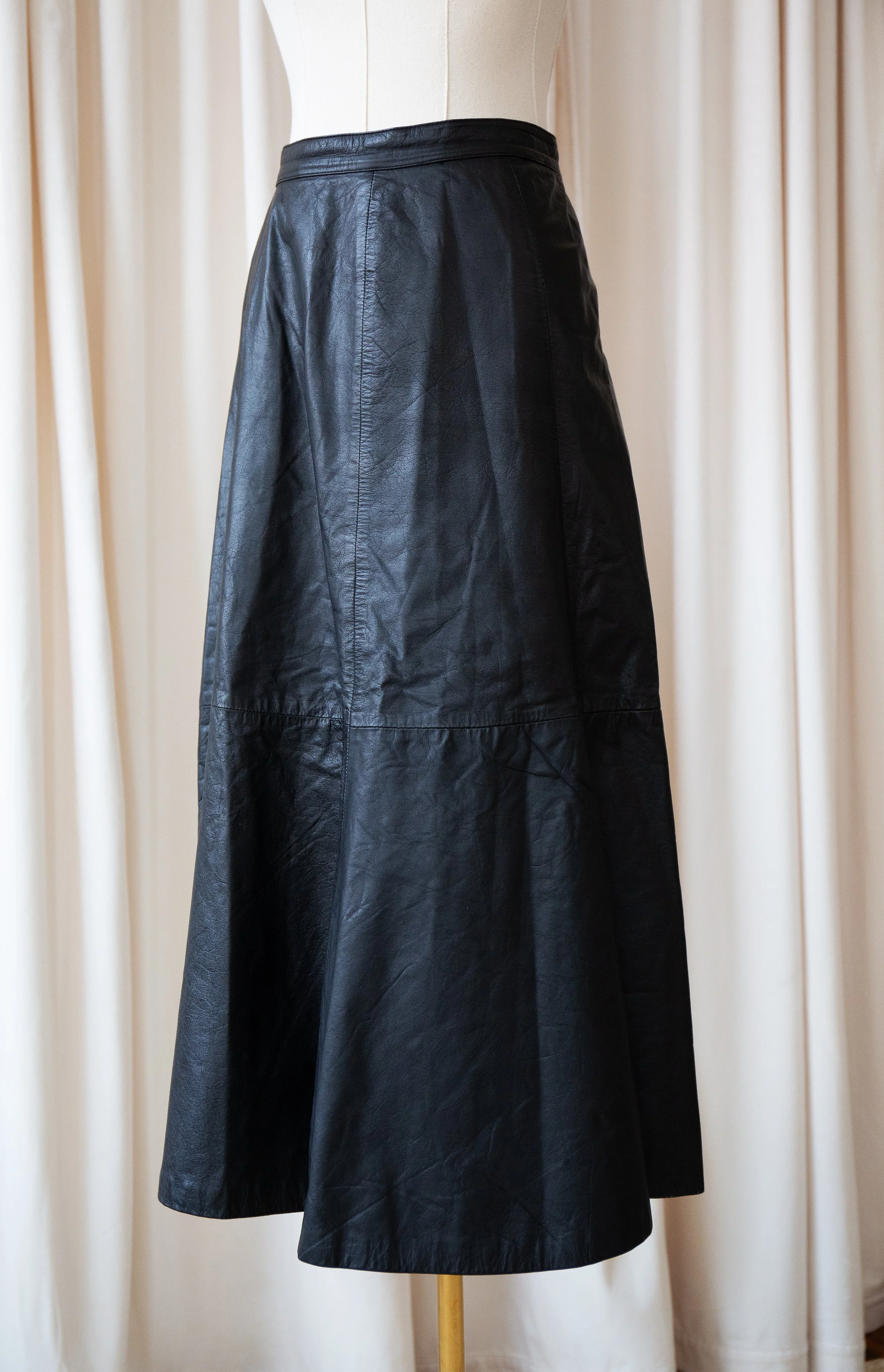 leathermaxiskirt1.jpg