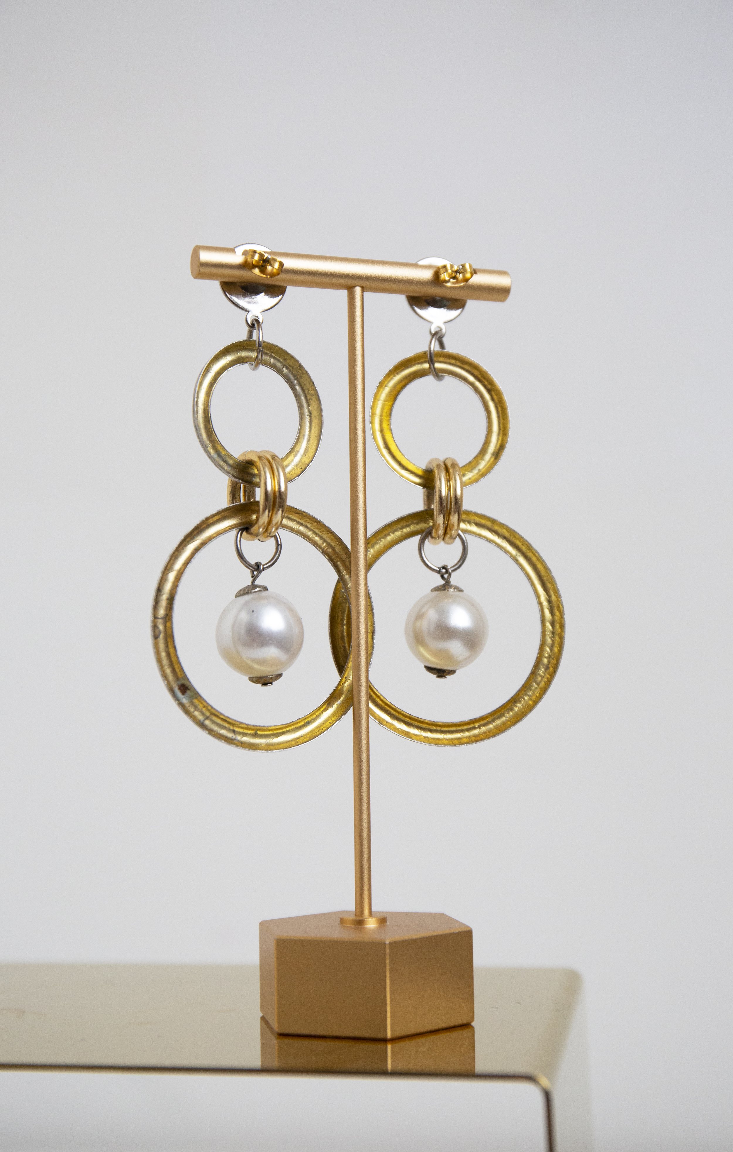pearldropearrings5.jpg