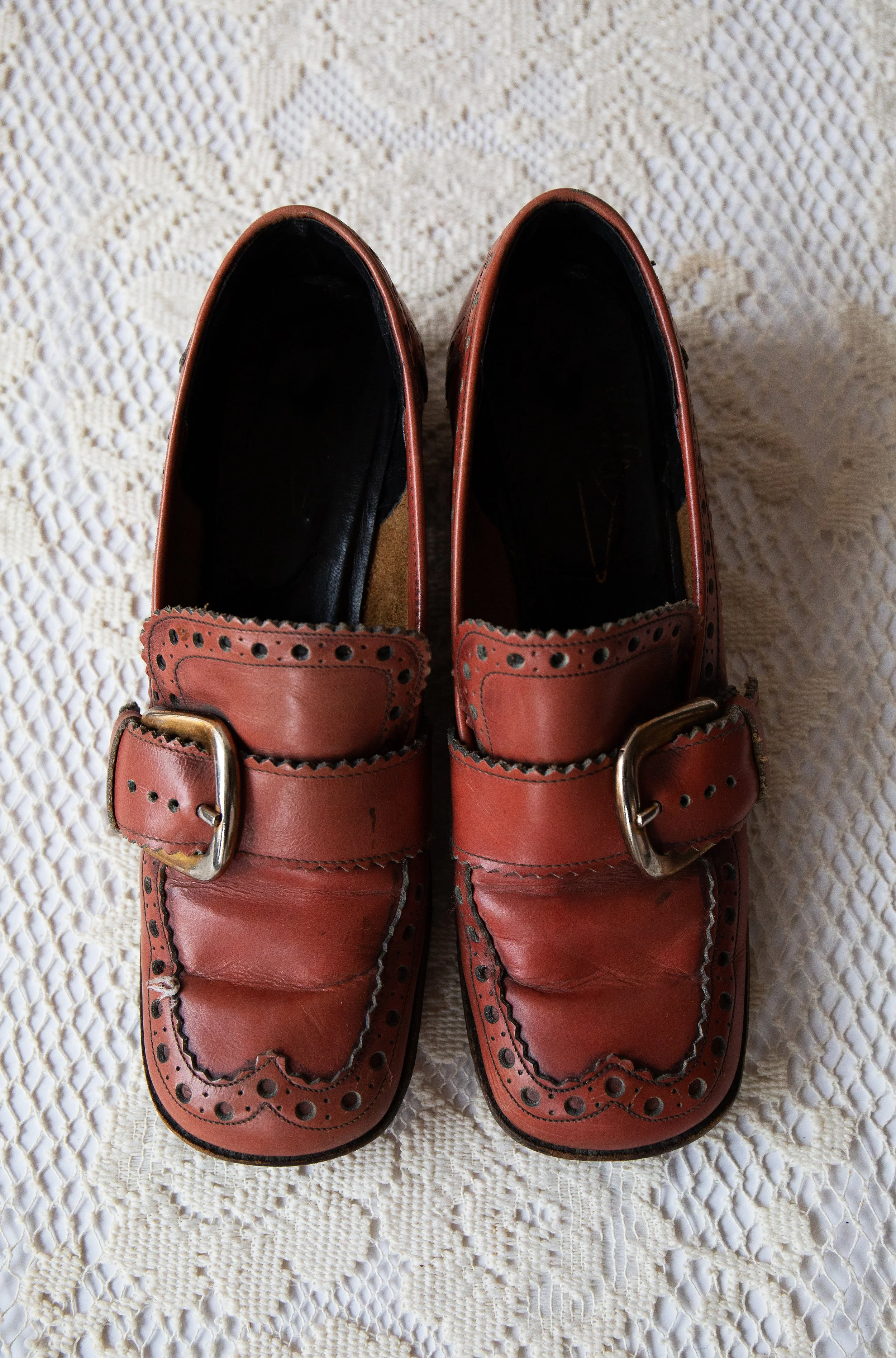 buckleloafers1.jpg