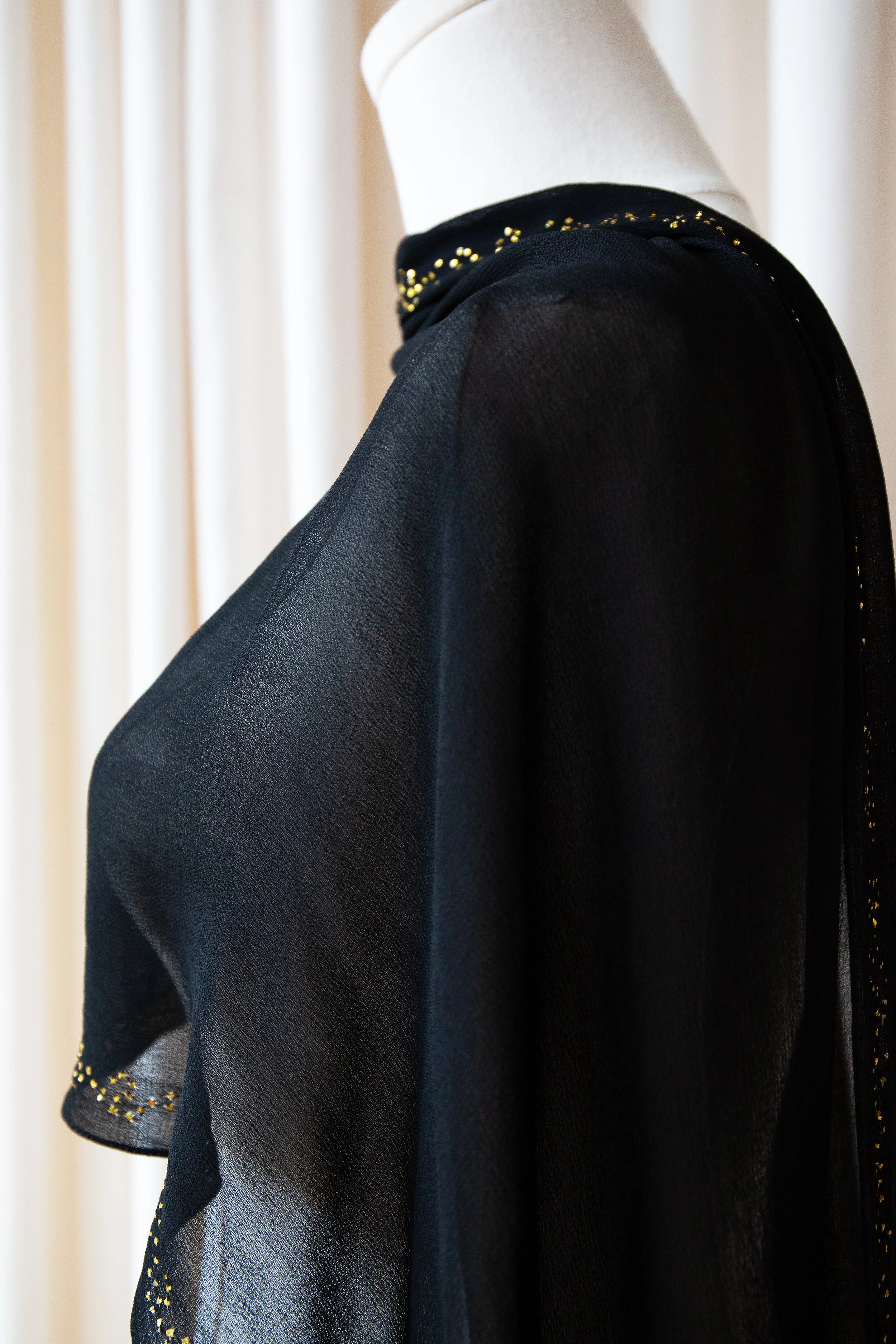 blackshawl9.jpg
