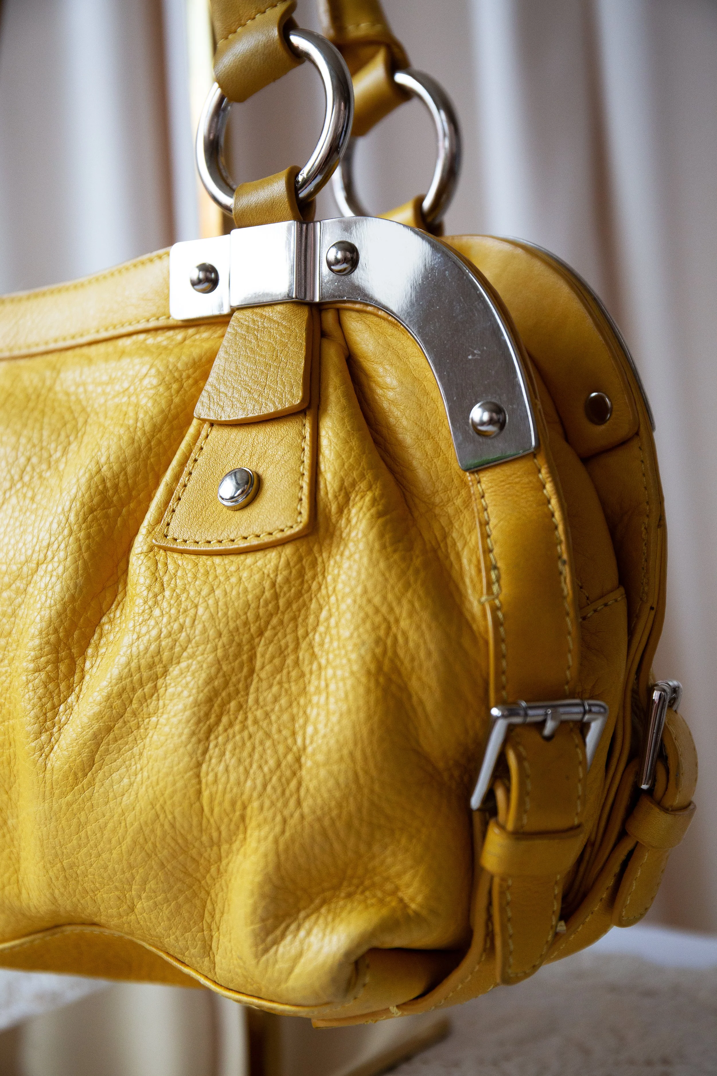 yellowhandbag32.jpg