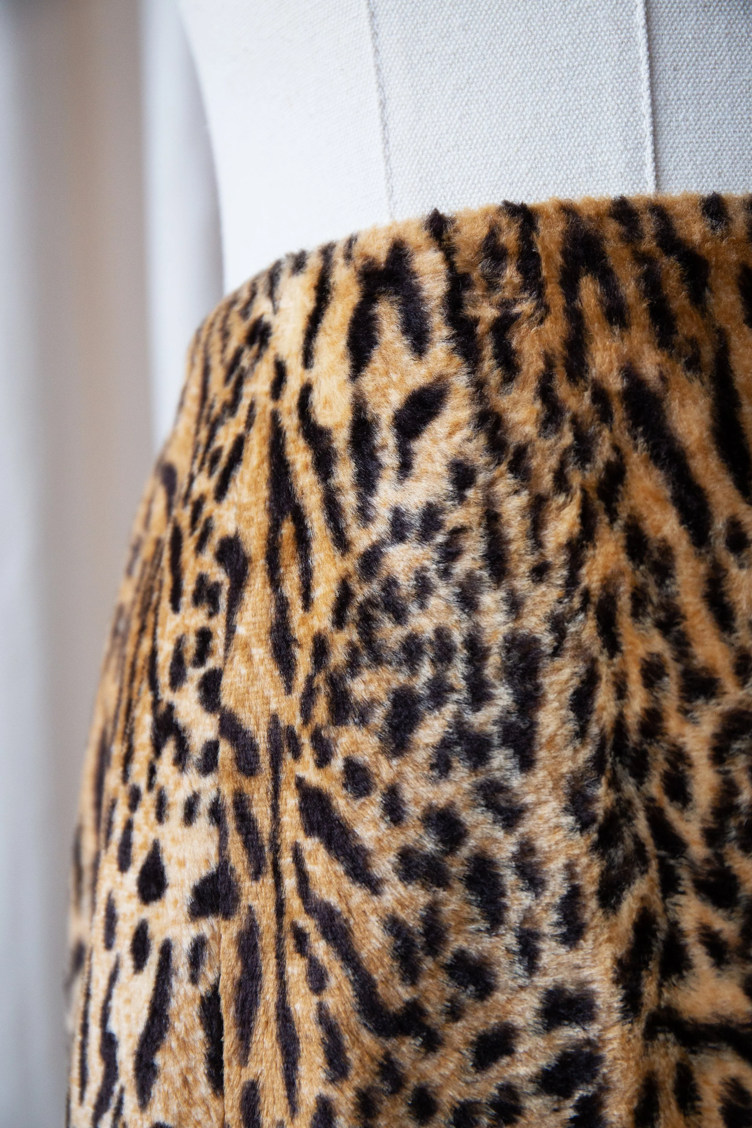 cheetahminiskirt5.jpg