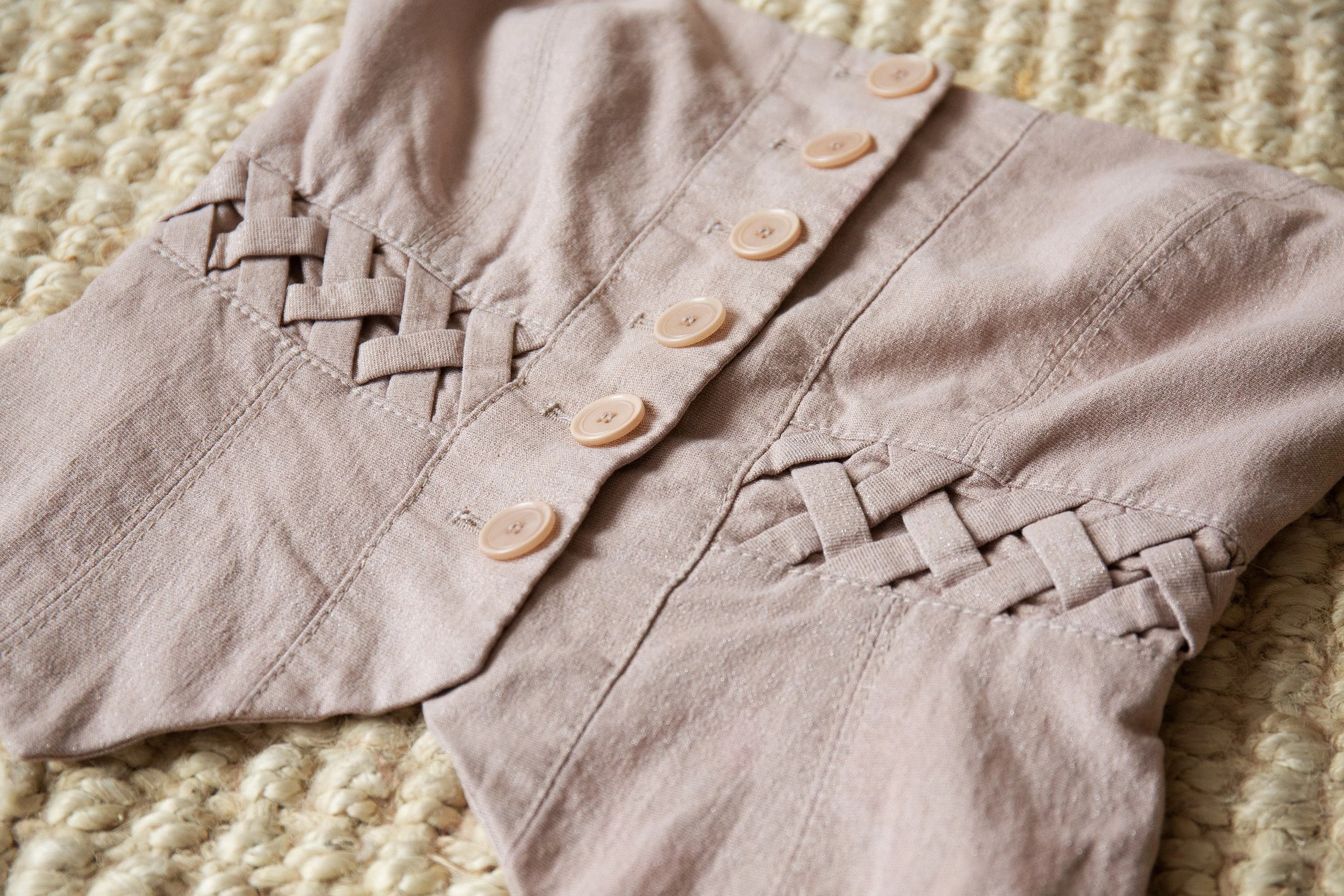 beigecorset3.jpg