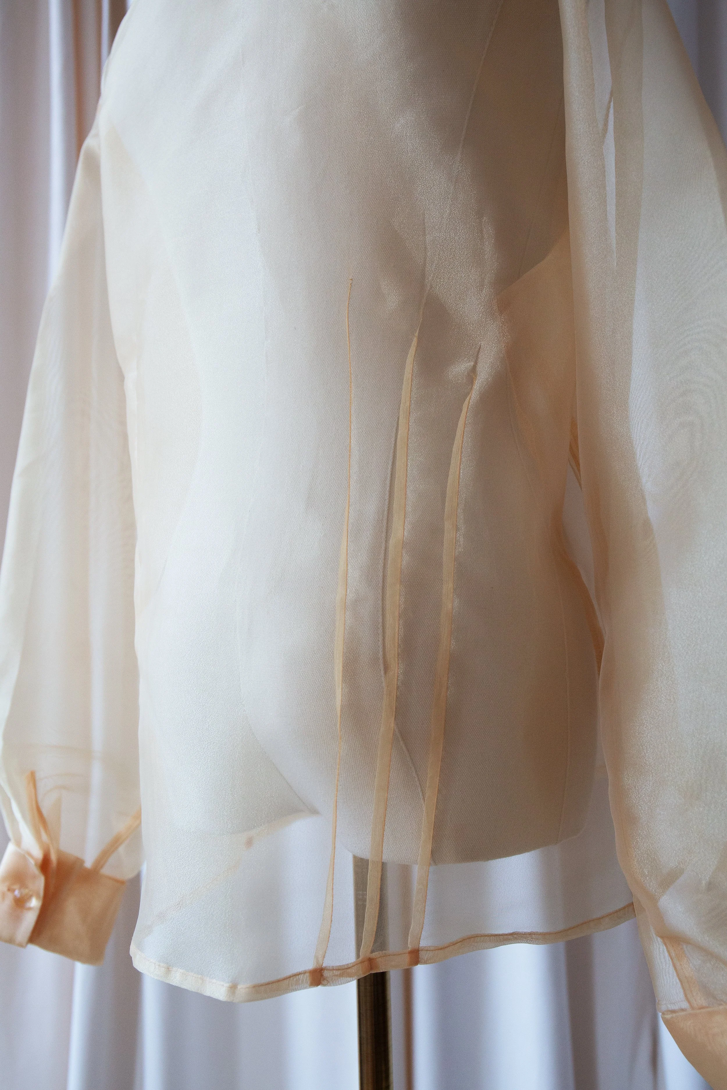sheeryellowblouse10.jpg