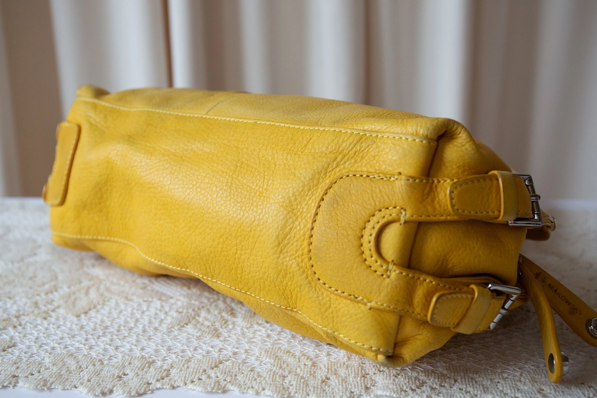 yellowhandbag35.jpg