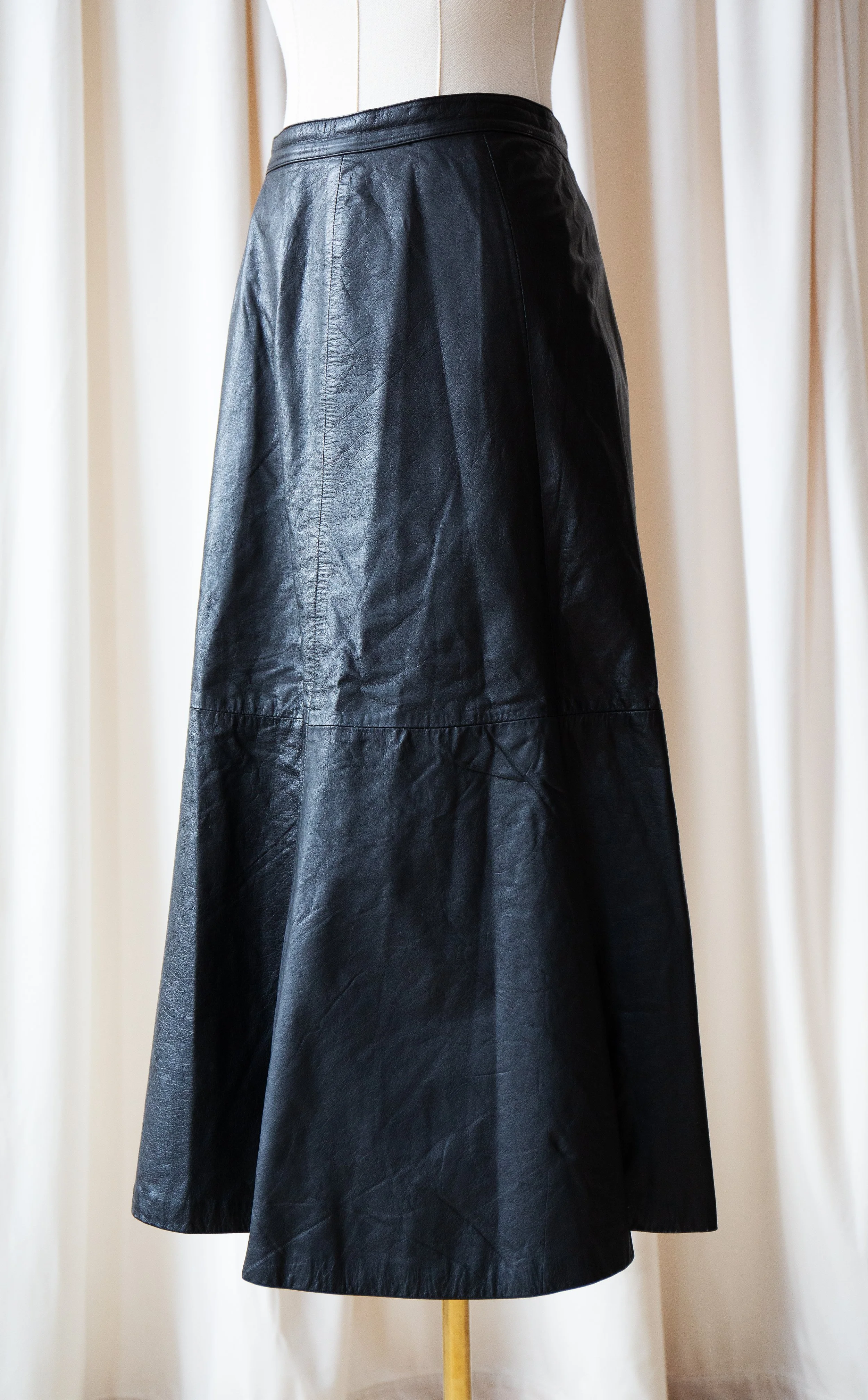 leathermaxiskirt29.jpg