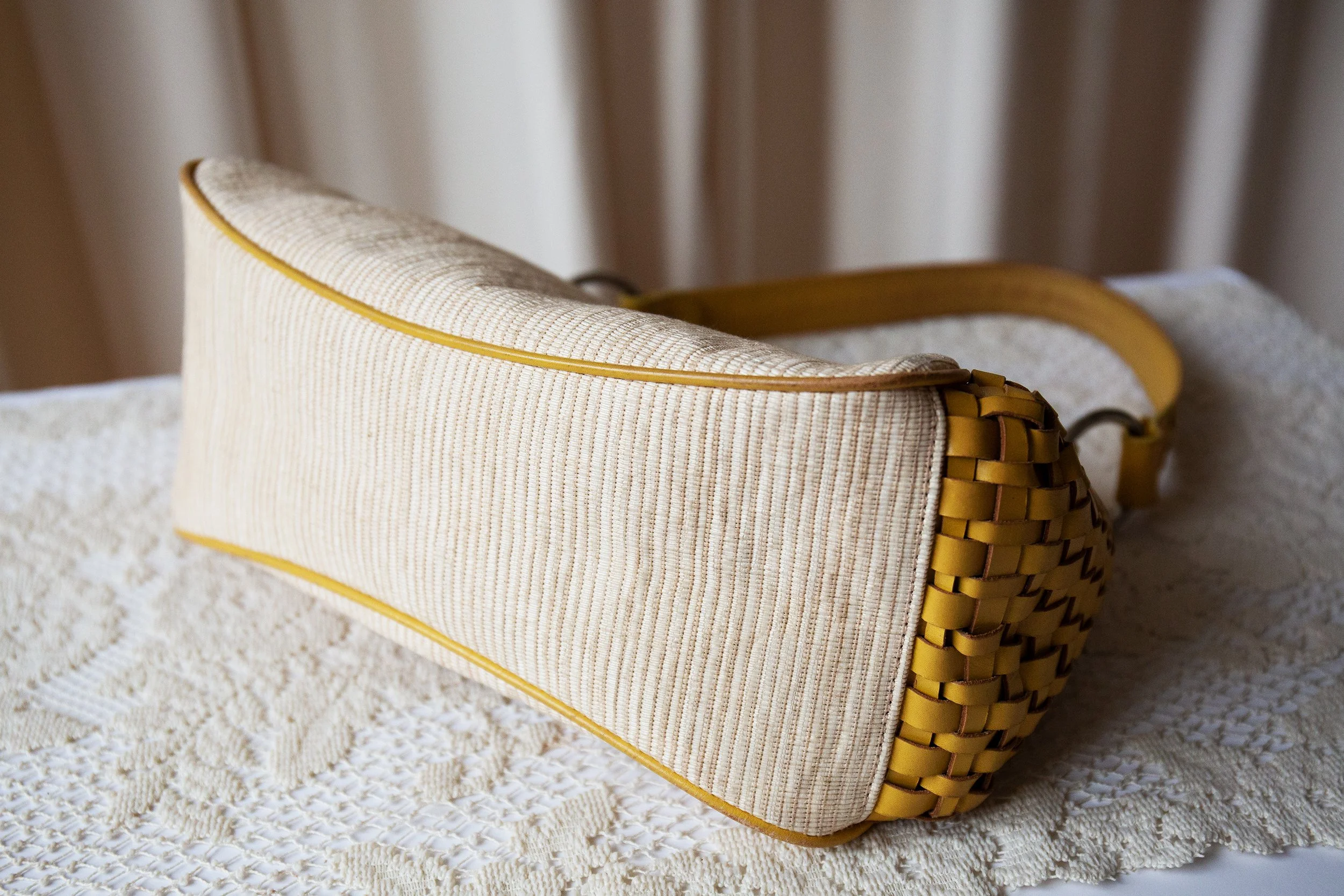 yellowcanvasbag16.jpg