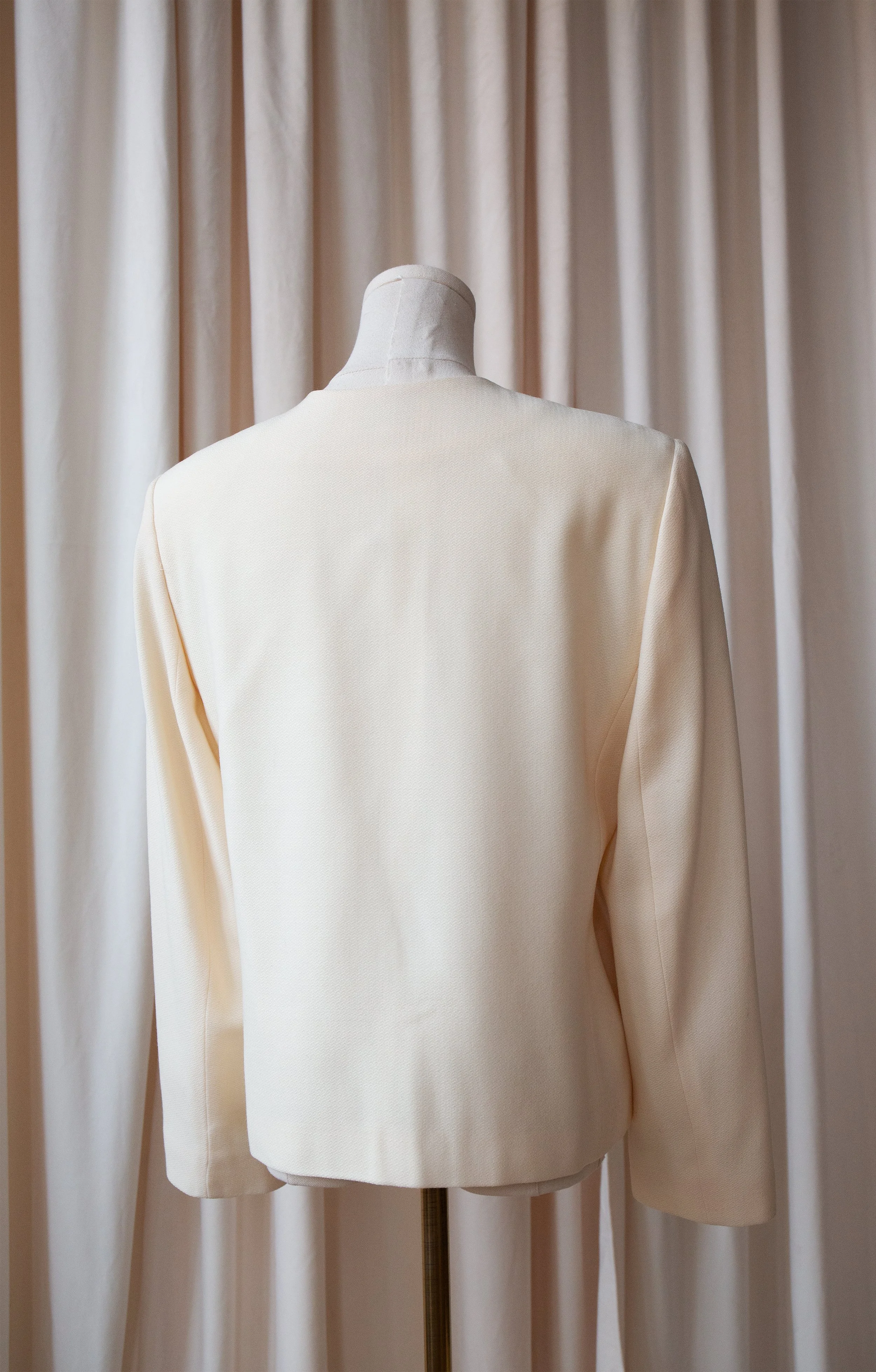 creamblazer11.jpg
