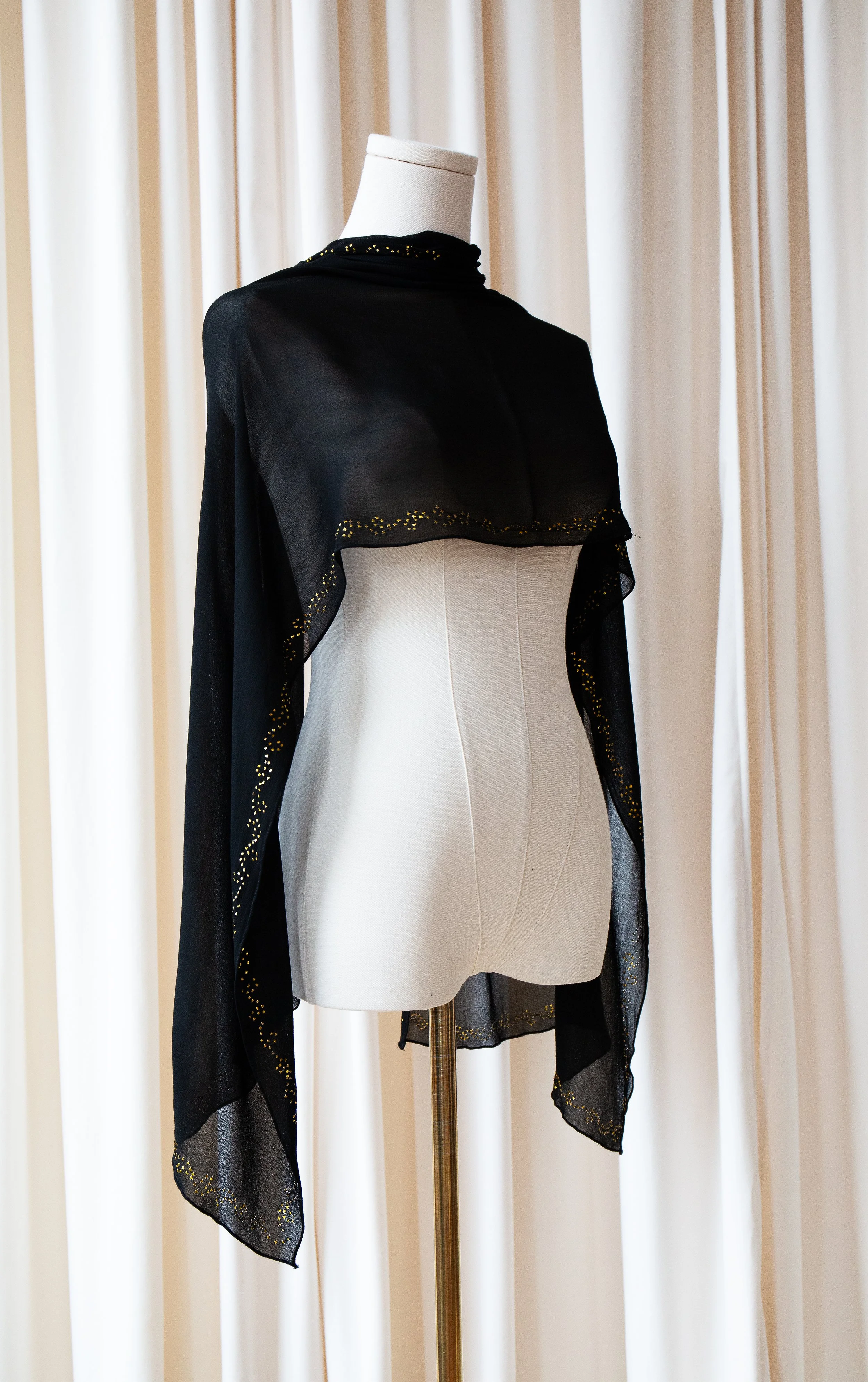 blackshawl20.jpg
